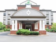 Holiday Inn Express & Suites Kodak East-Sevierville