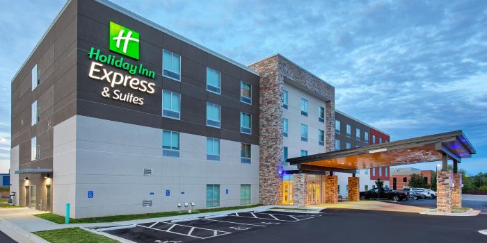 Holiday Inn Express & Suites La Grange - Louisville Area NE
