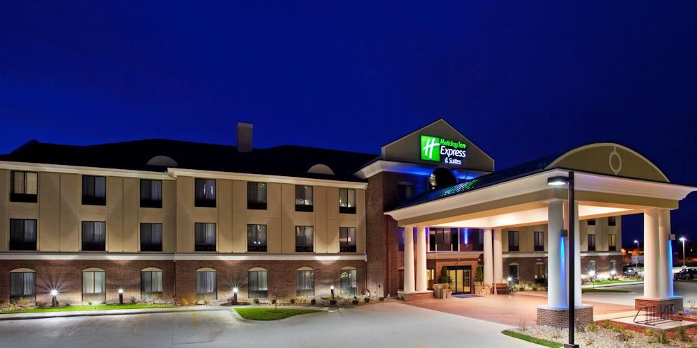 Holiday Inn Express & Suites Lafayette East