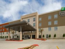 Holiday Inn Express & Suites Lake Charles South Casino Area