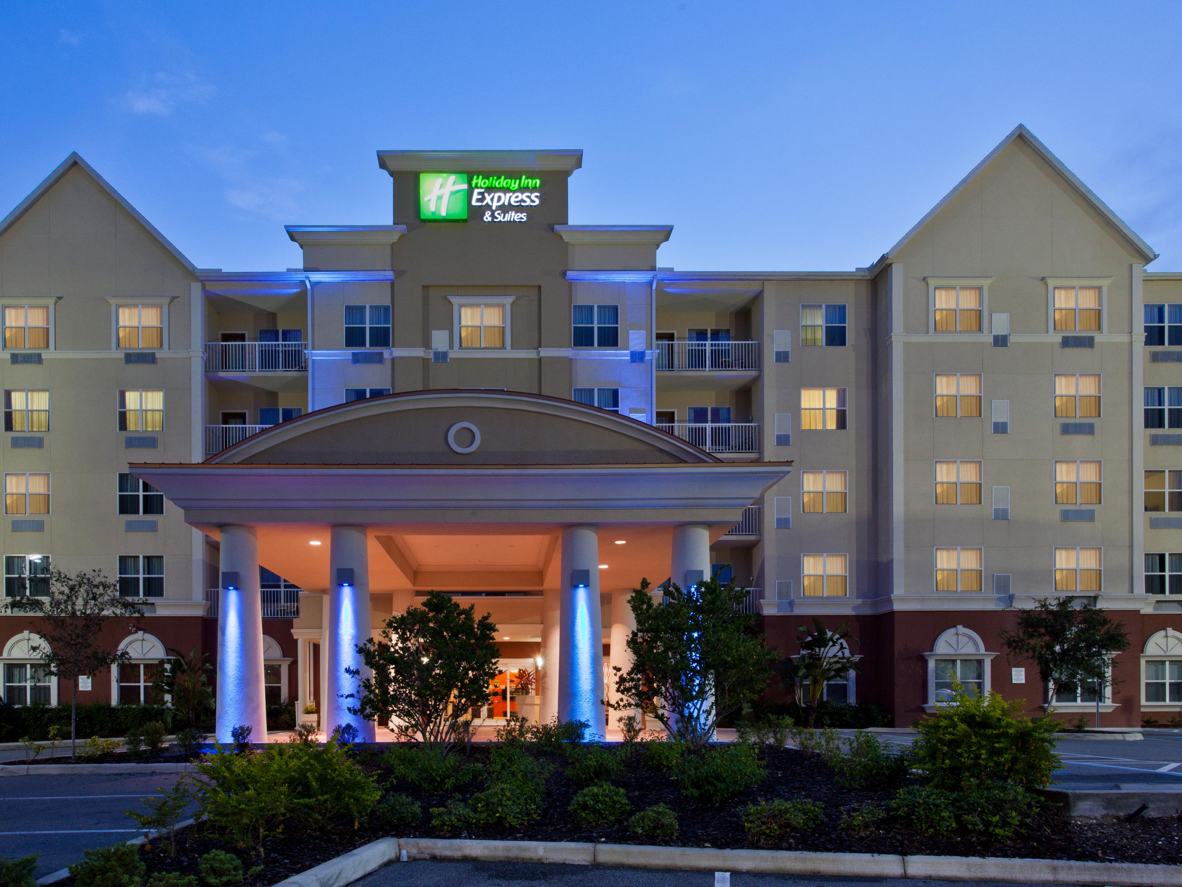 Hotel in Lakeland, FL | Holiday Inn Express & Suites Lakeland North - I-4