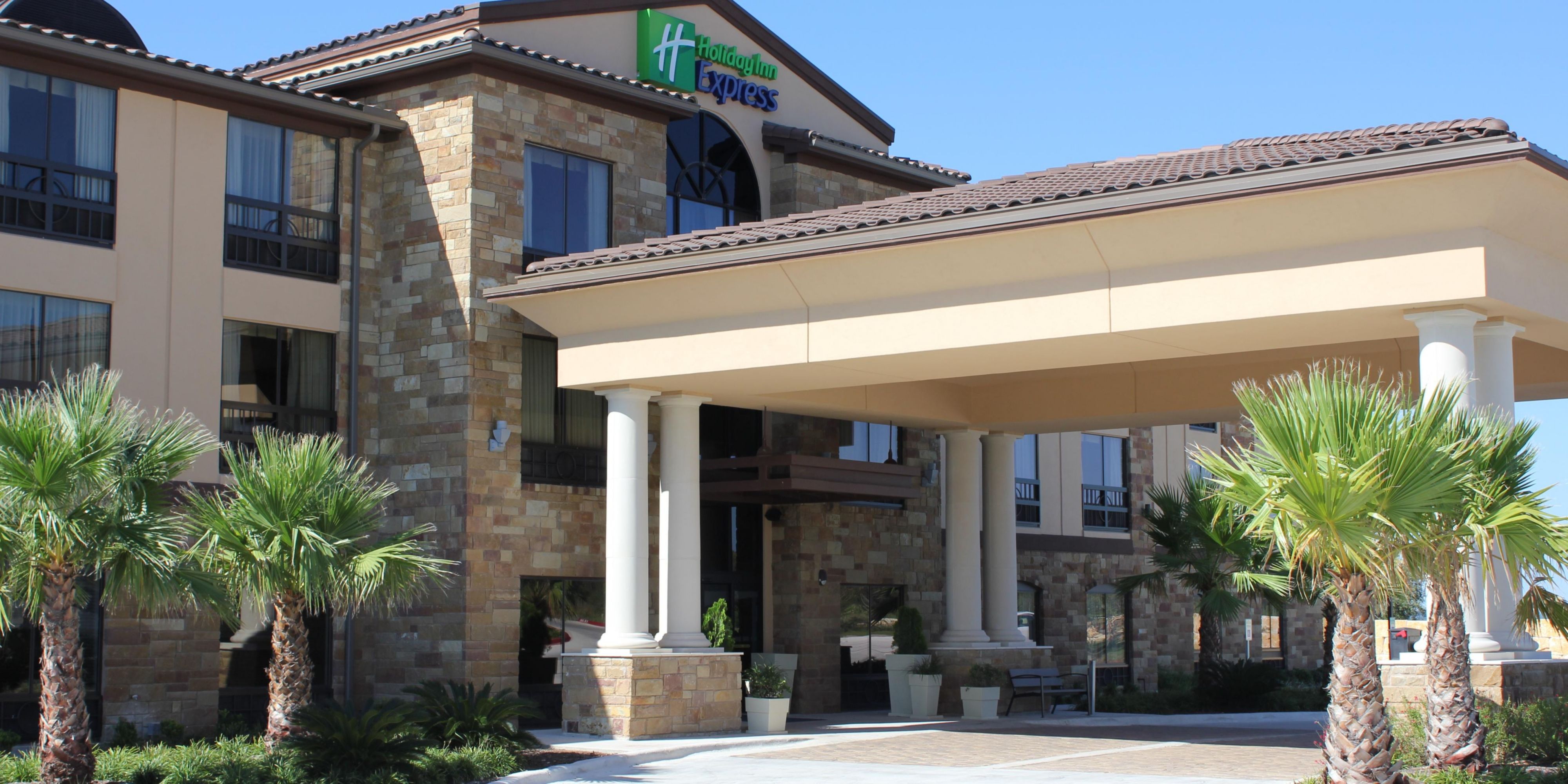 Holiday Inn Express & Suites Austin NW - Lakeway