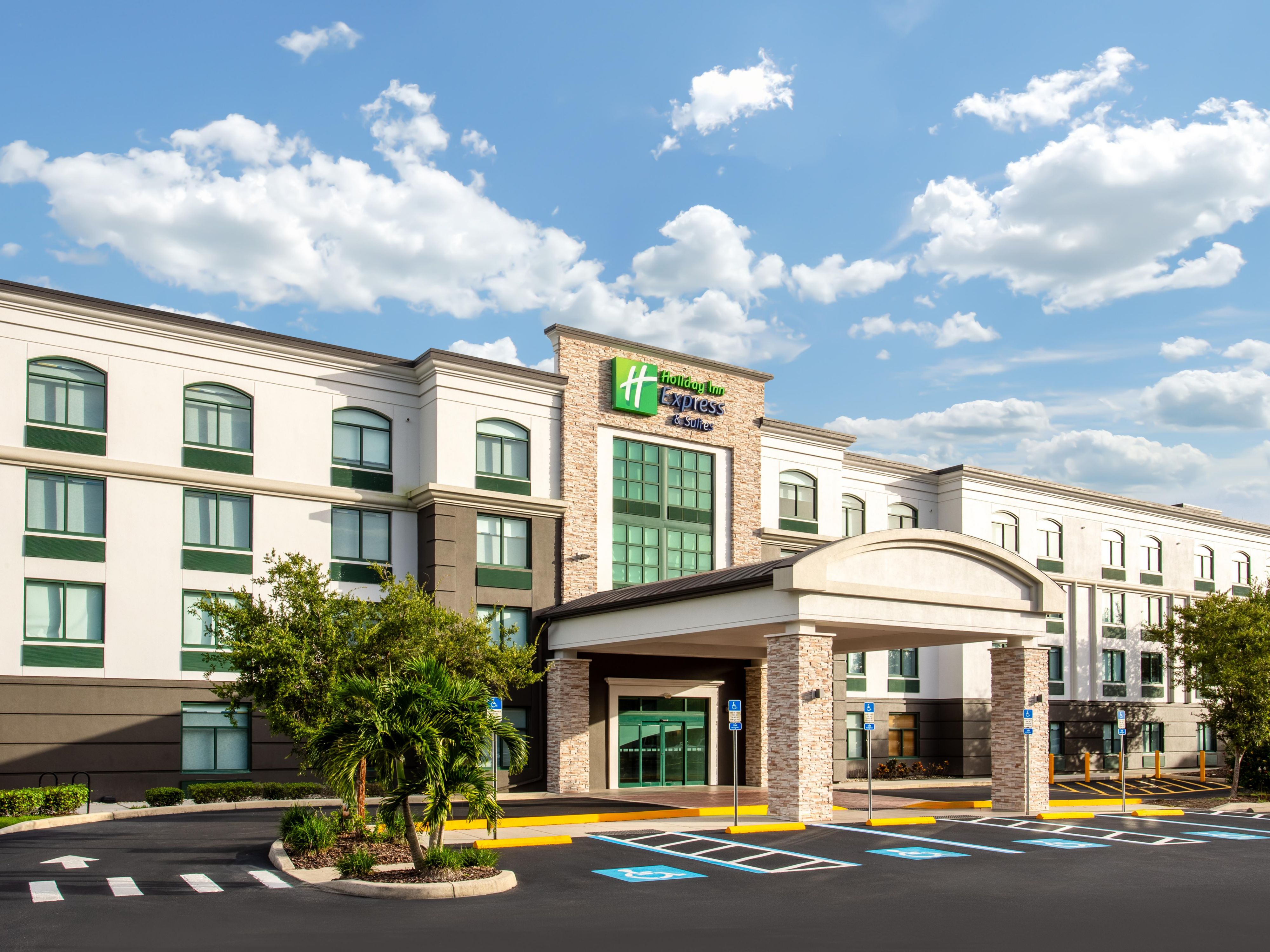 We Are Your Ideal Home Base To Explore The Lakewood Ranch Area