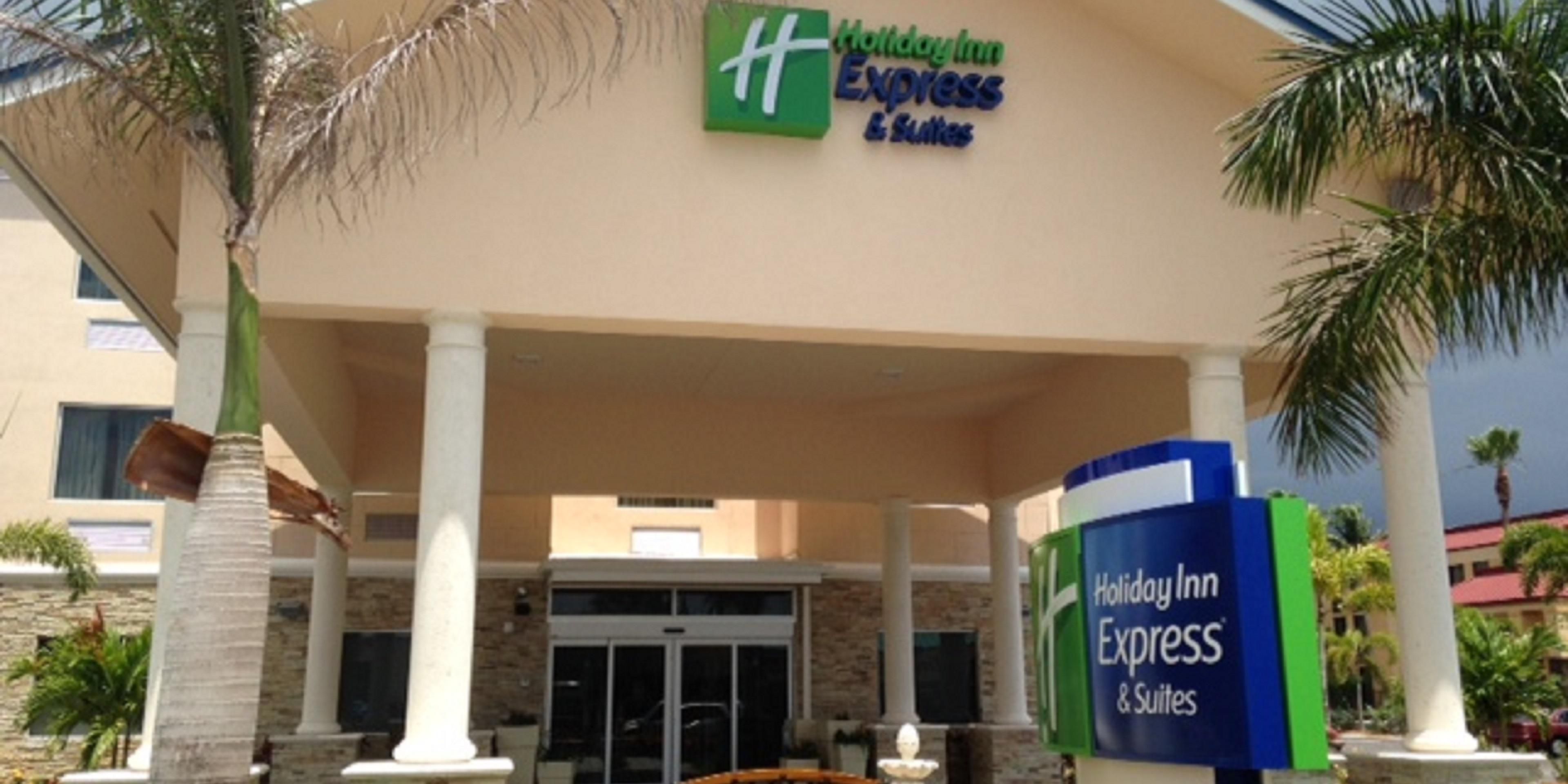 Holiday Inn Express & Suites Lantana