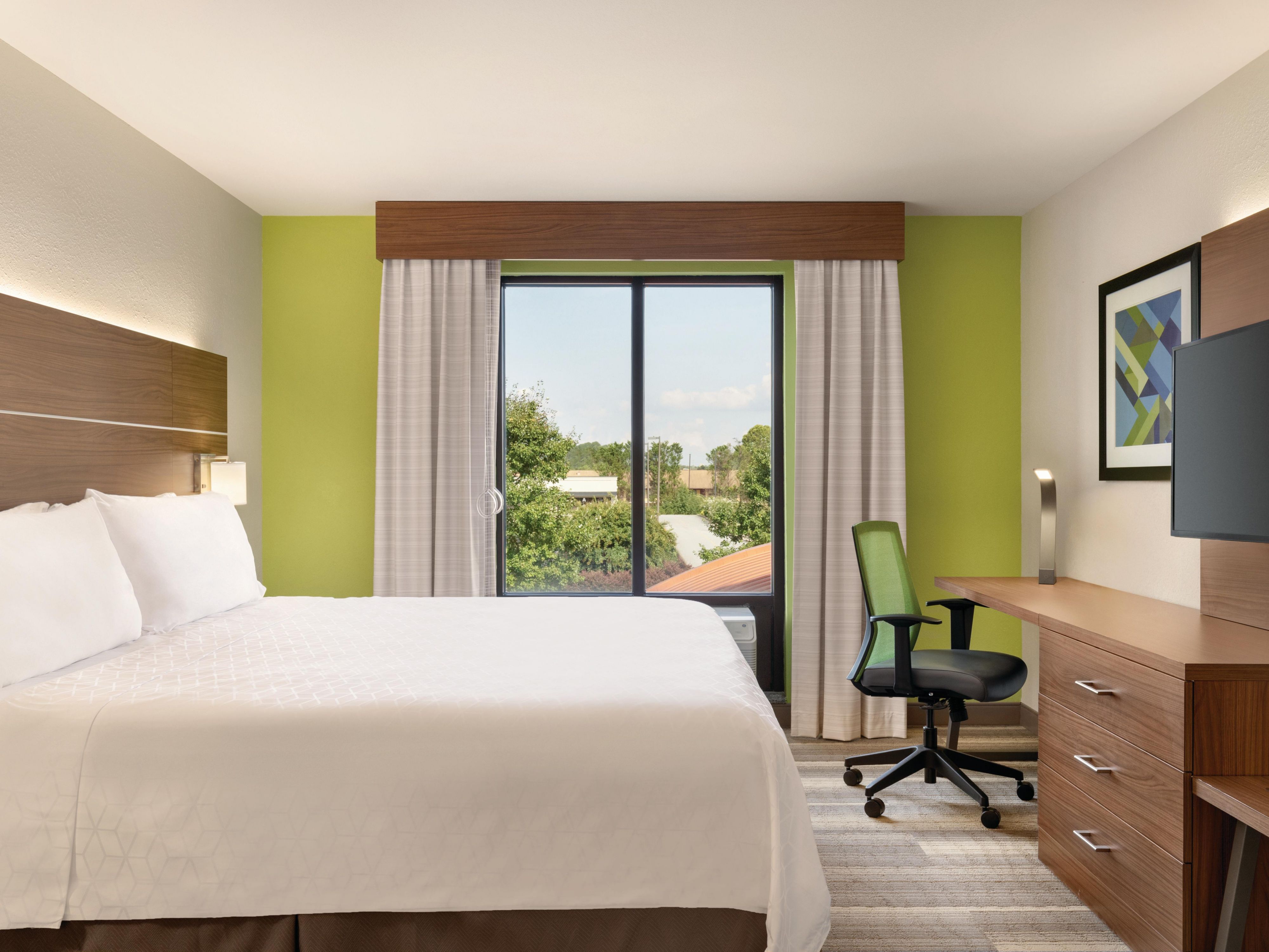King Bed Guest Room