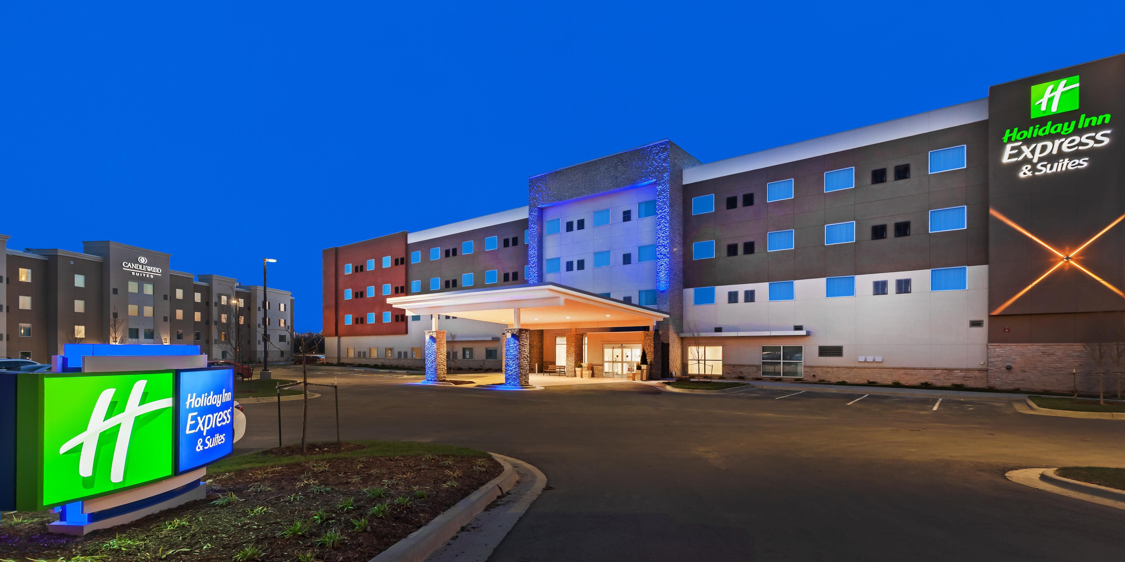 Holiday Inn Express & Suites Lenexa - Overland Park Bölgesi