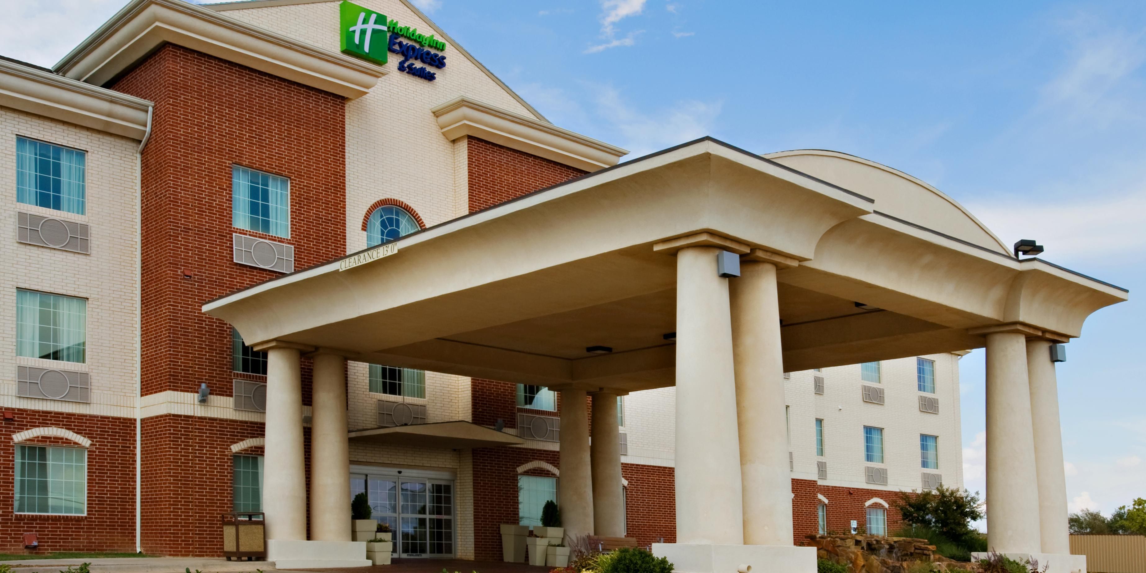 Holiday Inn Express & Suites Levelland