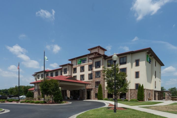 Holiday Inn Express & Suites Lexington NW-The