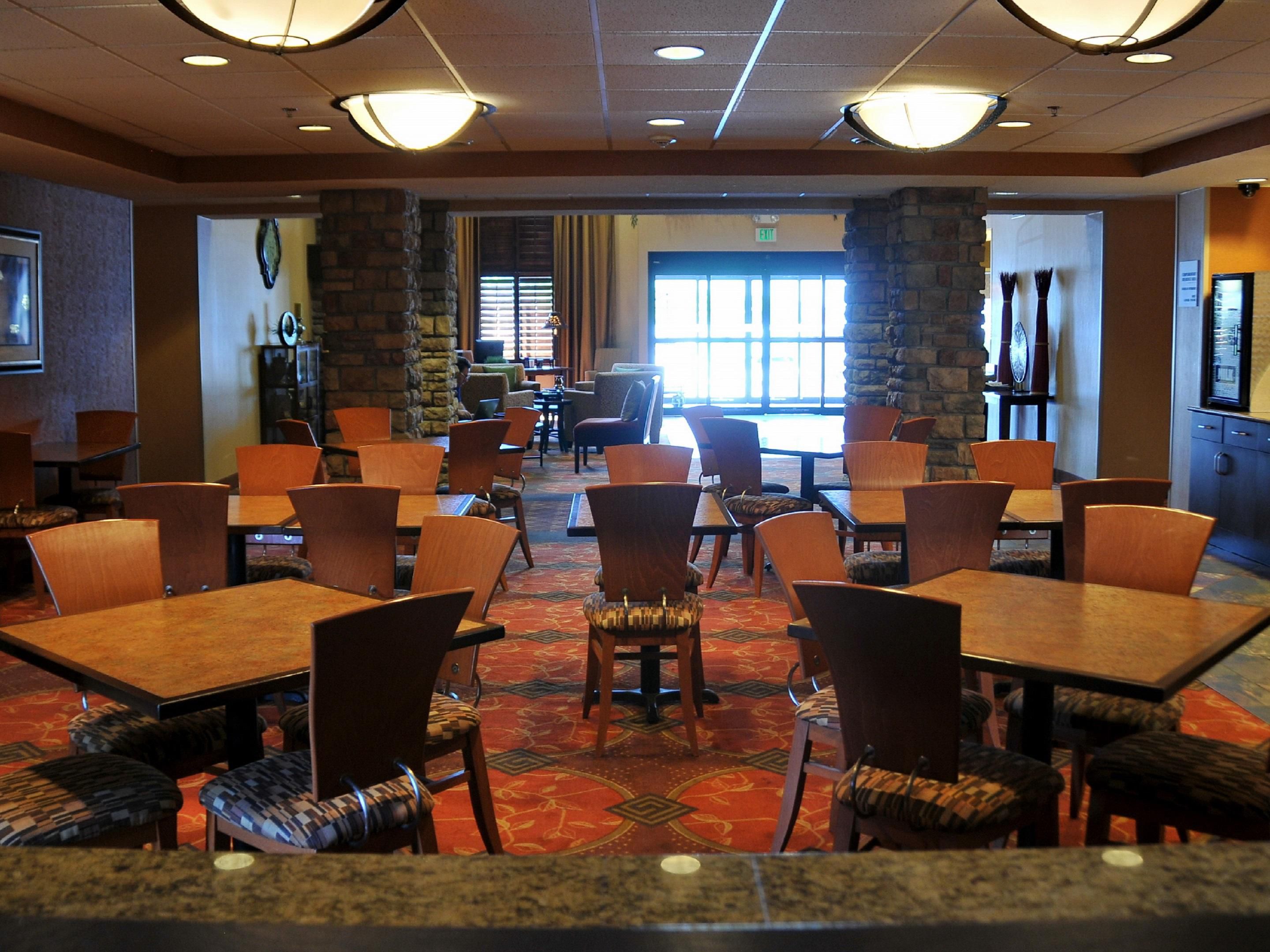Pet Friendly Hotels Near Littleton CO Holiday Inn Express & Suites