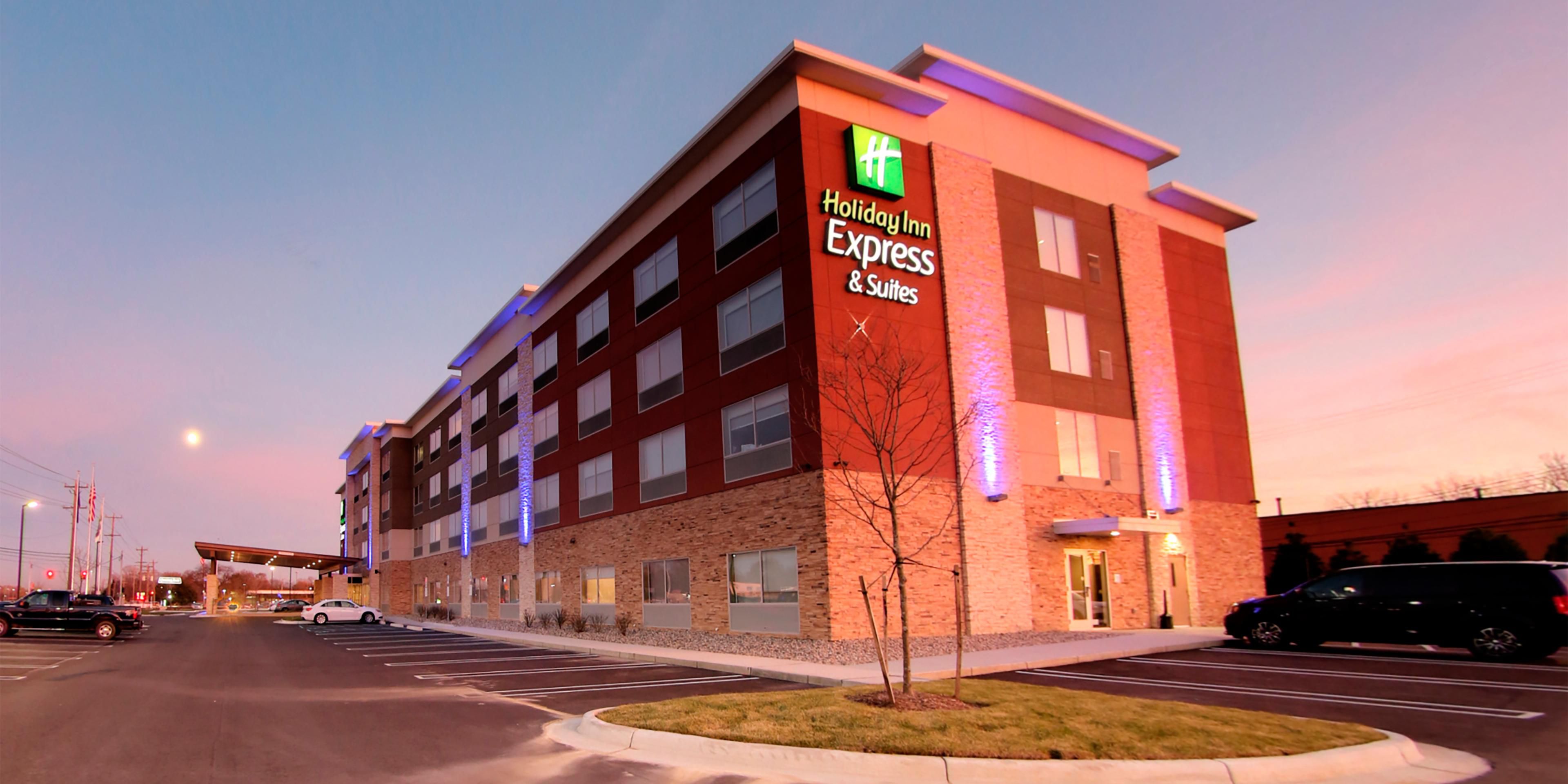 Holiday Inn Express & Suites Detroit Northwest - Livonia