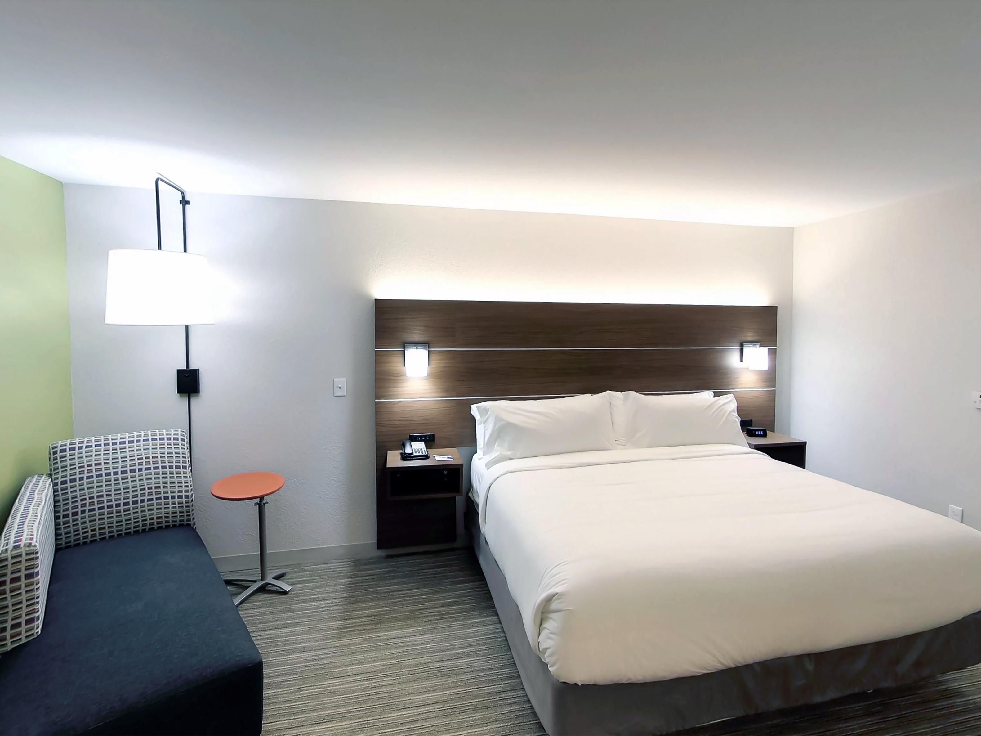King Bed Guest Room