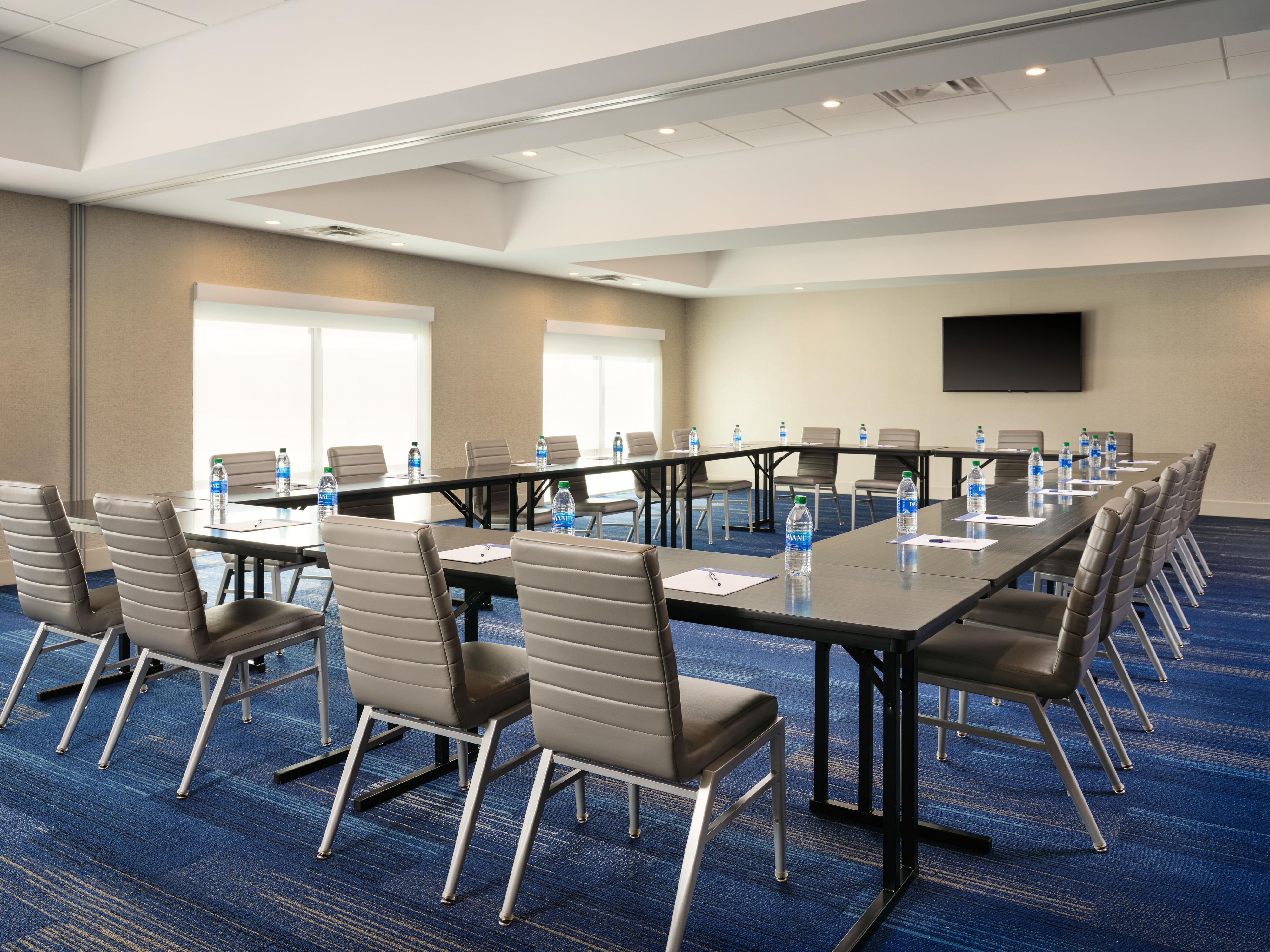 With two meeting rooms and 1,077 square feet of meeting space, we can host your next business meeting, bridal or baby shower, or any other meeting or social event. 