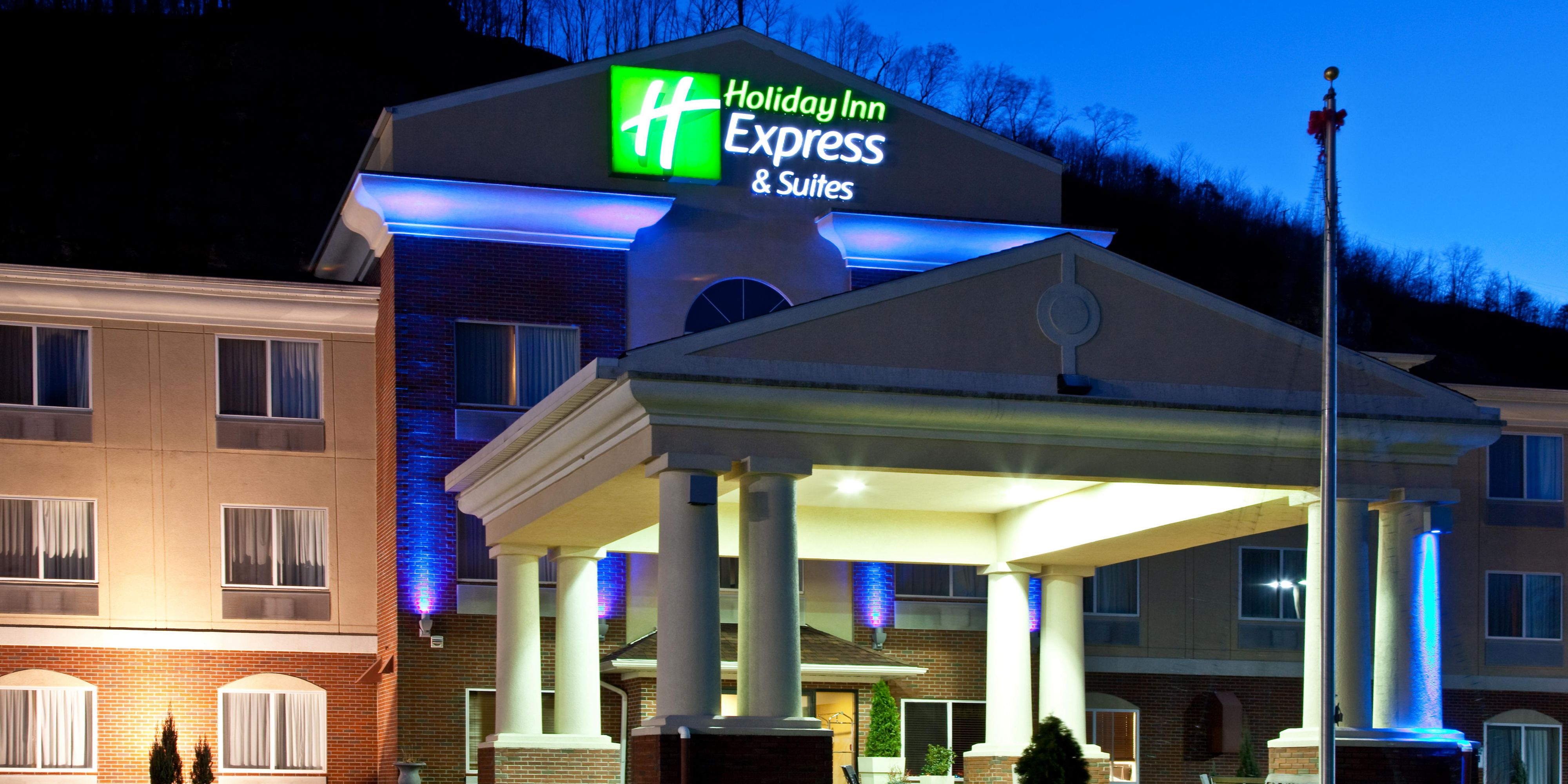 Holiday Inn Express & Suites Logan