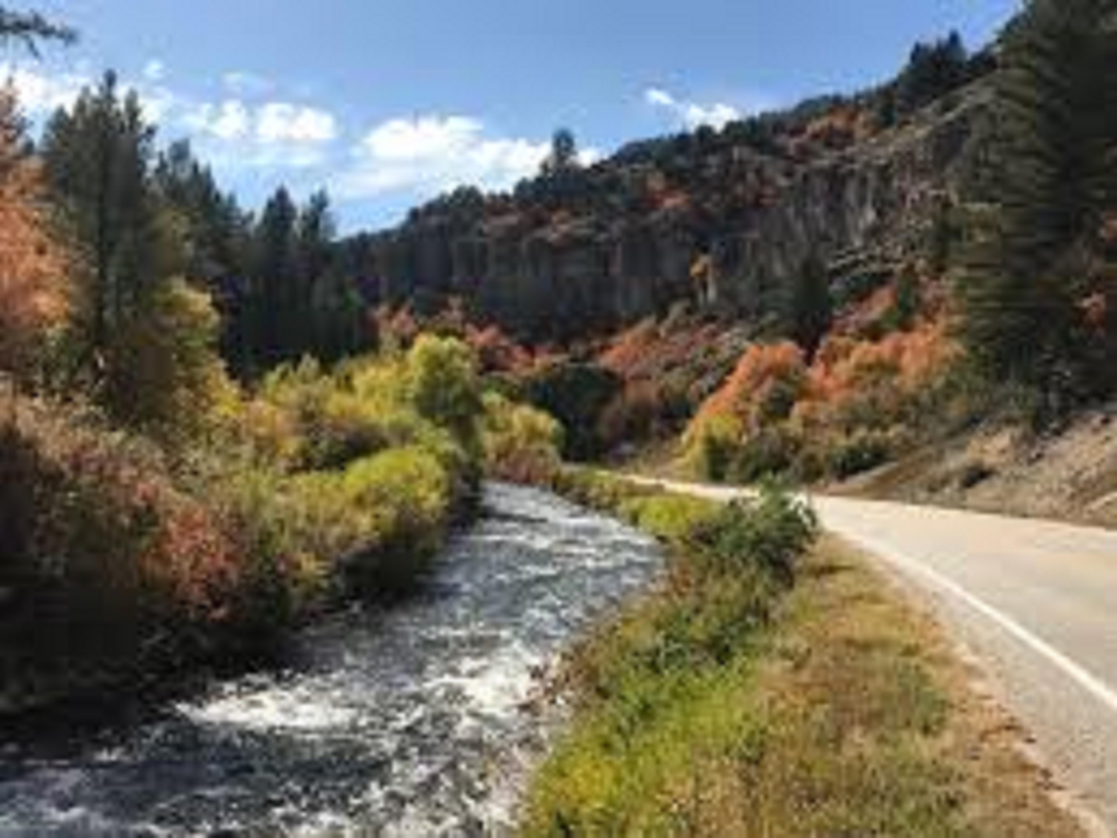 This byway provides spectacular scenery and access to great recreational areas. It begins at the mouth of the canyon on the east edge of Logan, Utah. Visitors to this picturesque northern Utah town will also find the fully operational turn-of-the-century Jensen Farm, as well as modern cheese factories and the resident Utah Festival Opera Company. 