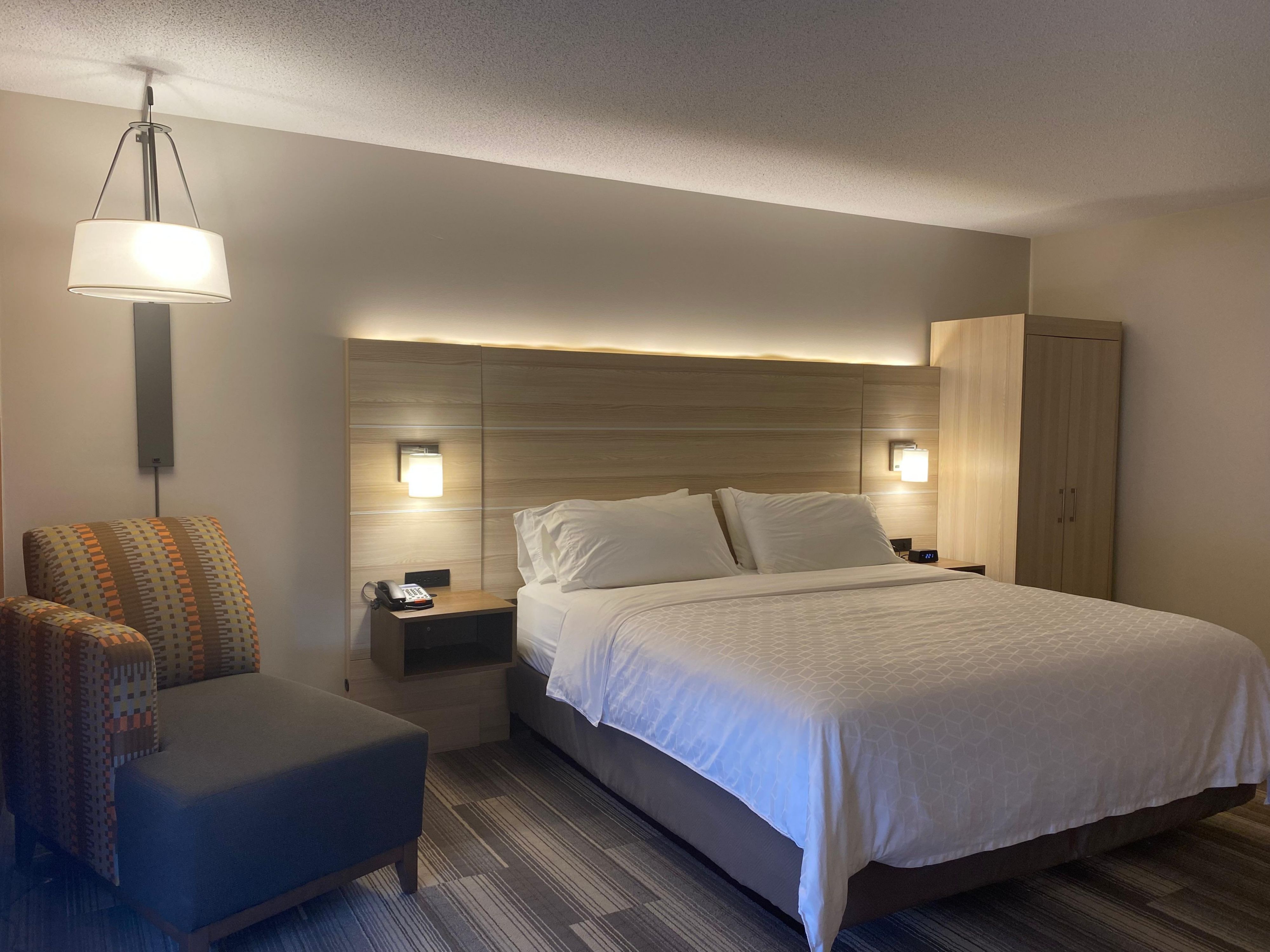 King Bed Guest Room
