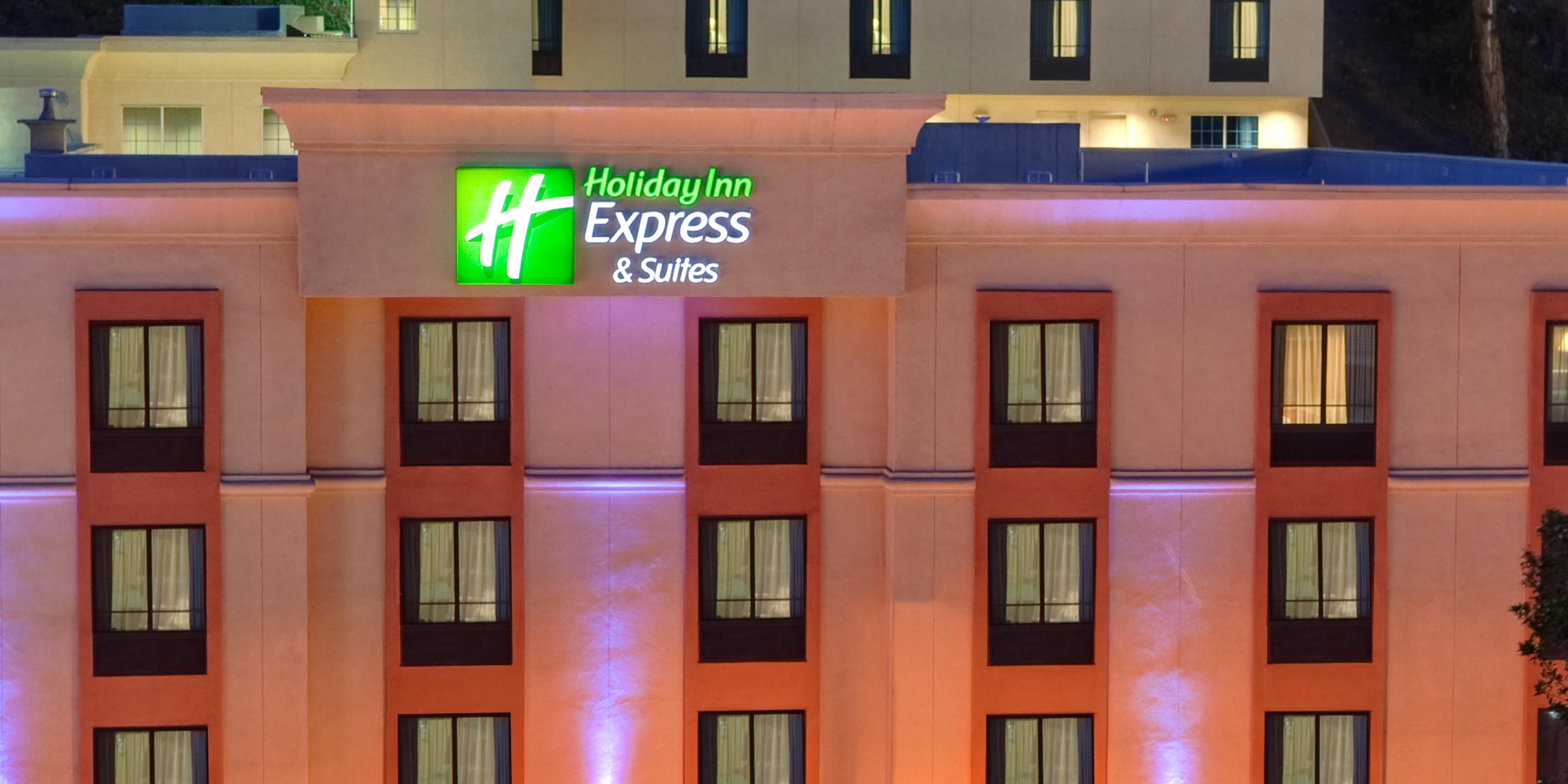 Holiday Inn Express & Suites Hollywood Walk Of Fame