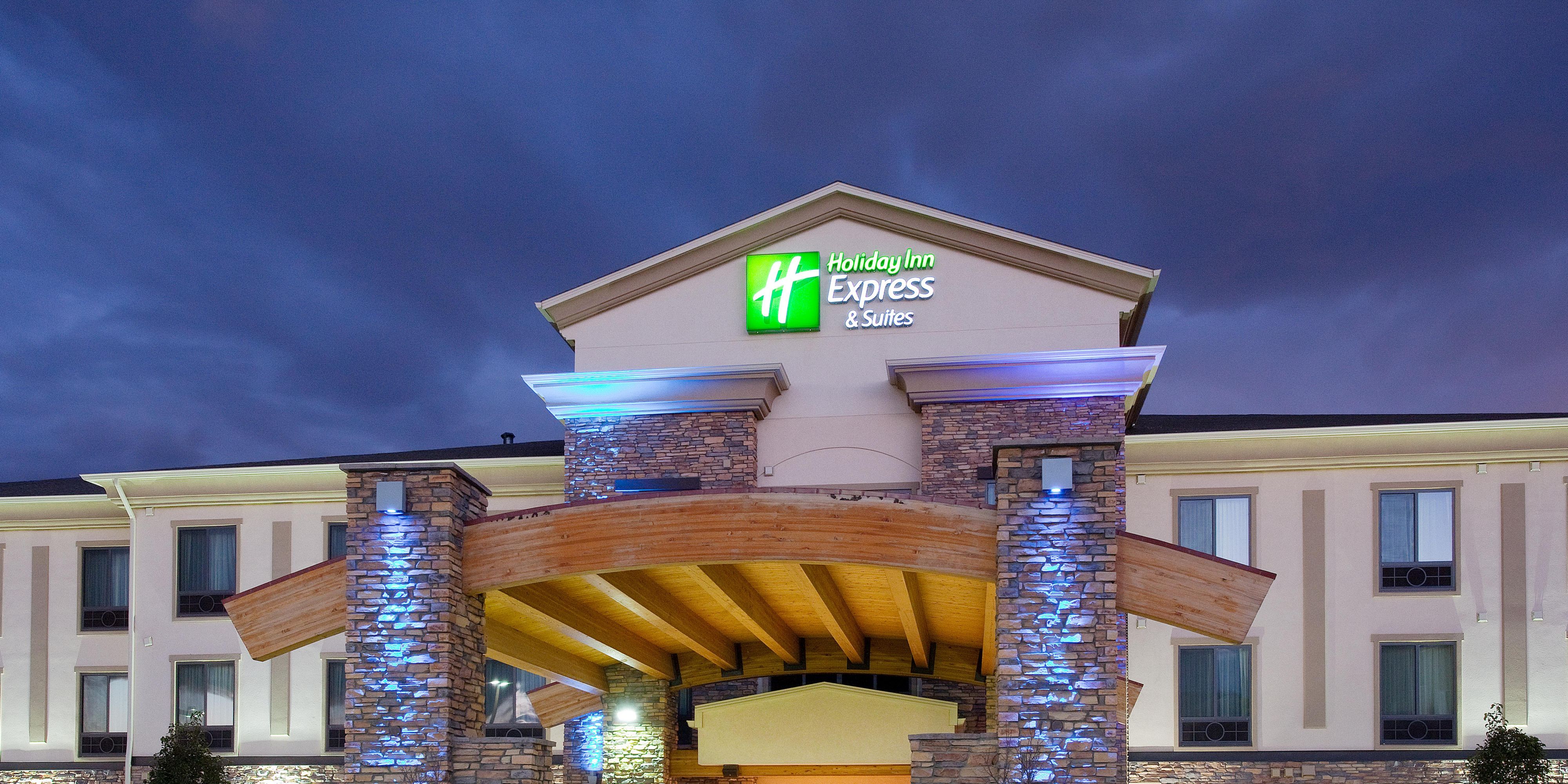 Holiday Inn Express And Suites Loveland 4289501857 2x1