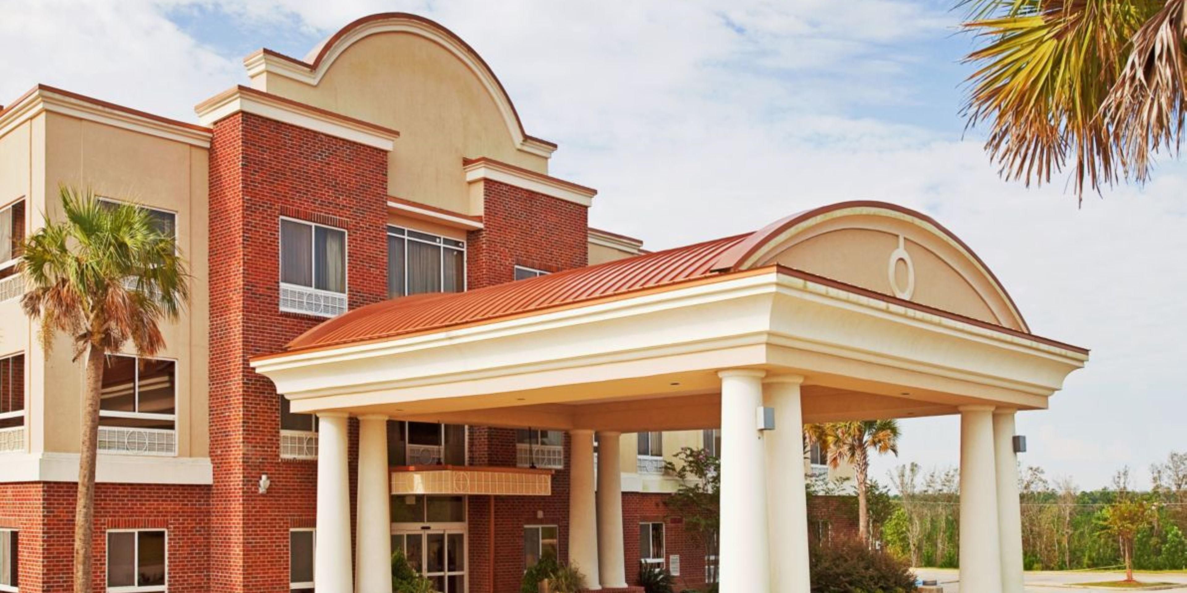 Affordable Hotels in Lucedale, MS Holiday Inn Express & Suites Lucedale