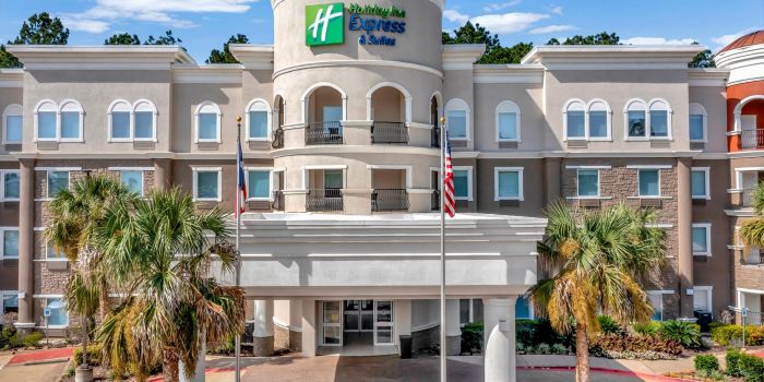 Holiday Inn Express & Suites Lufkin South
