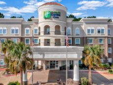 Holiday Inn Express & Suites Lufkin South