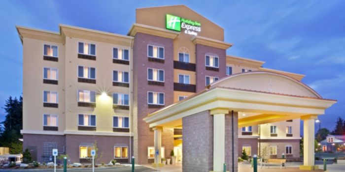 Holiday Inn Express & Suites Seattle North - Lynnwood