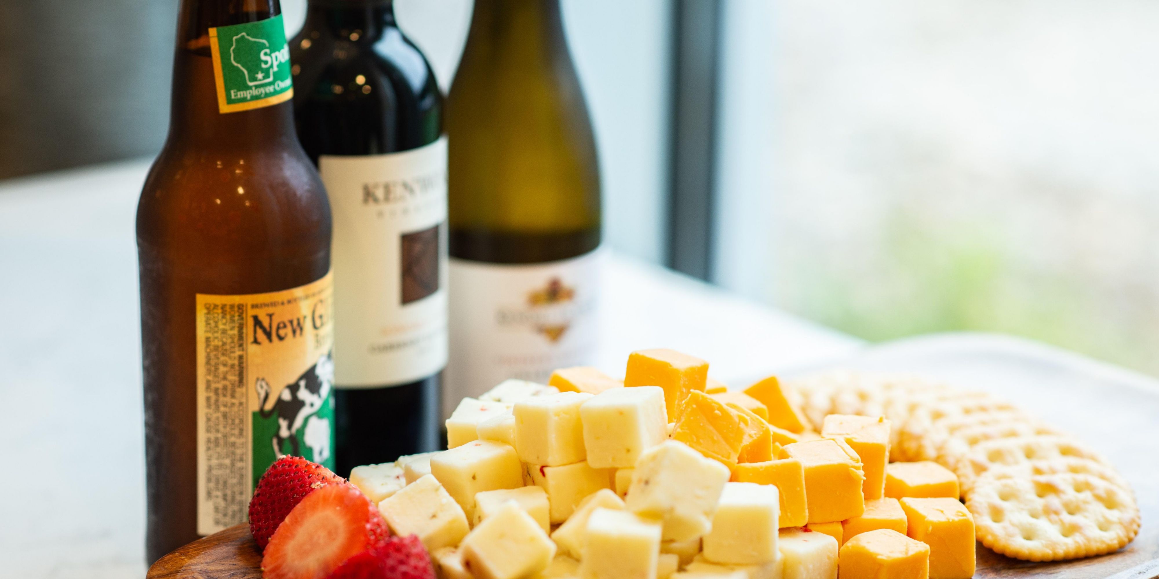 Join us Monday through Wednesday evenings from 5pm-7pm for our Manager Reception. Enjoy a beer, some wine, or soda and light snacks. 