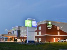 Holiday Inn Express & Suites Madisonville