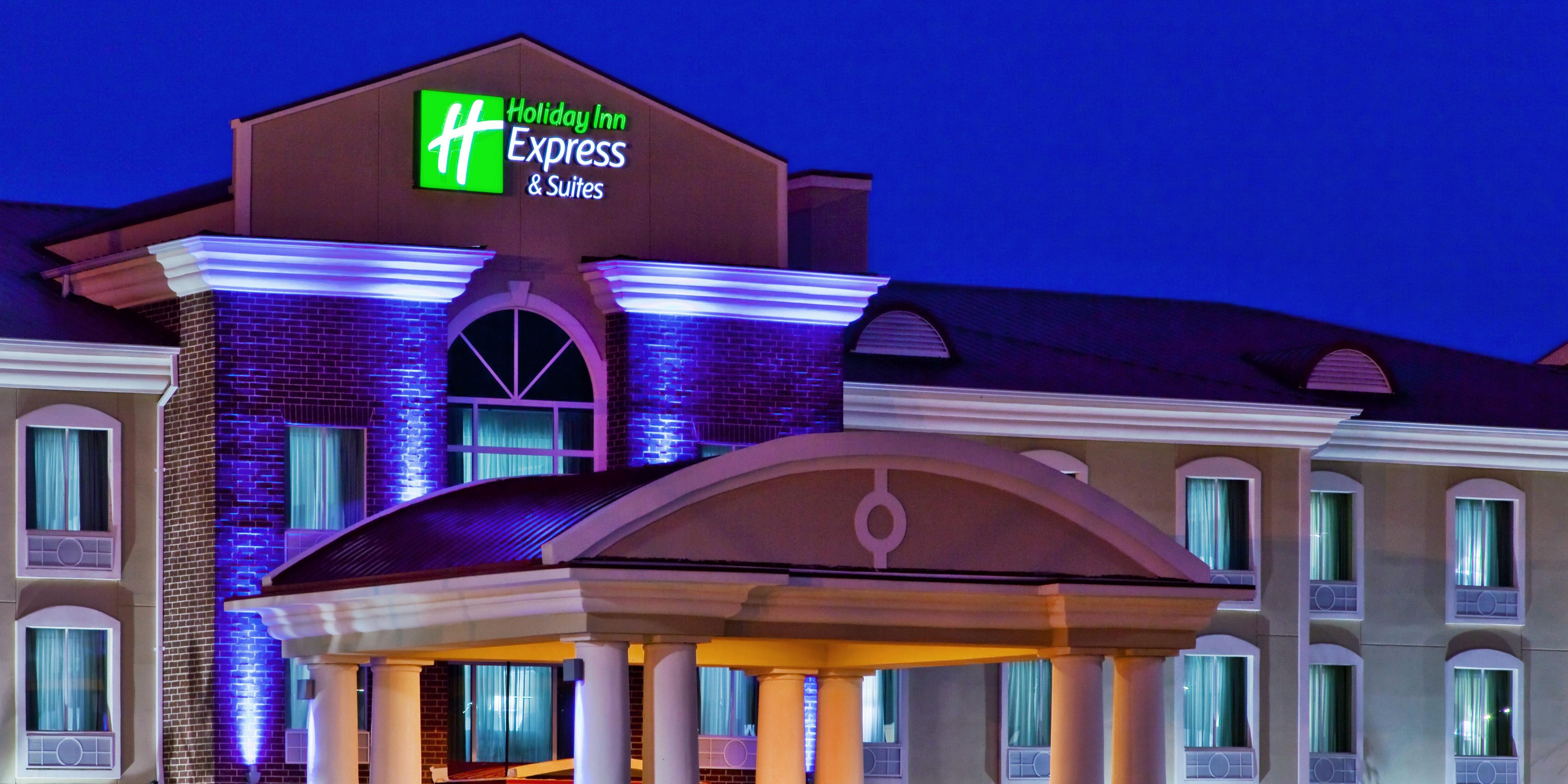 Our complimentary Express Start Breakfast bar offers a wide variety of hot & cold options including a rotation of egg & meat selections, biscuits or muffins, fruit, our famous cinnamon rolls & Smart Roast coffee.  Did we mention our one-touch pancake machine or our freshly cooked oatmeal kettle? You have to see it for yourself!  