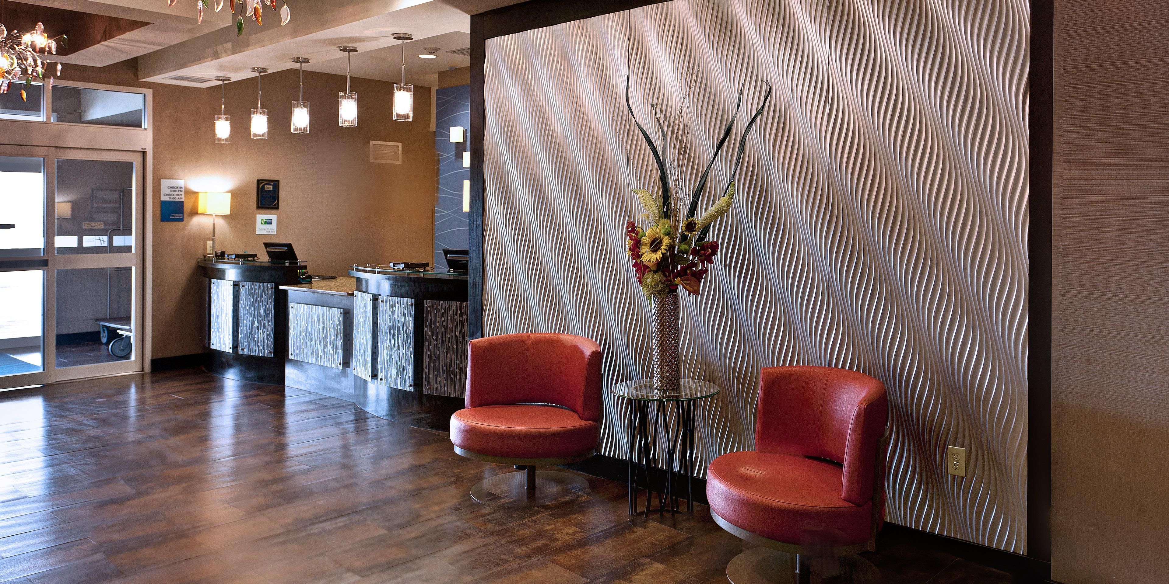 Bringing a uniquely modern design and green-friendly decor, Holiday Inn Express & Suites Wichita Northwest is located two miles from shopping, major restaurants and entertainment. The vibrant New Market Square is an attraction unto itself. As the home for outdoor concerts, events and gatherings, the center offers something for everyone.