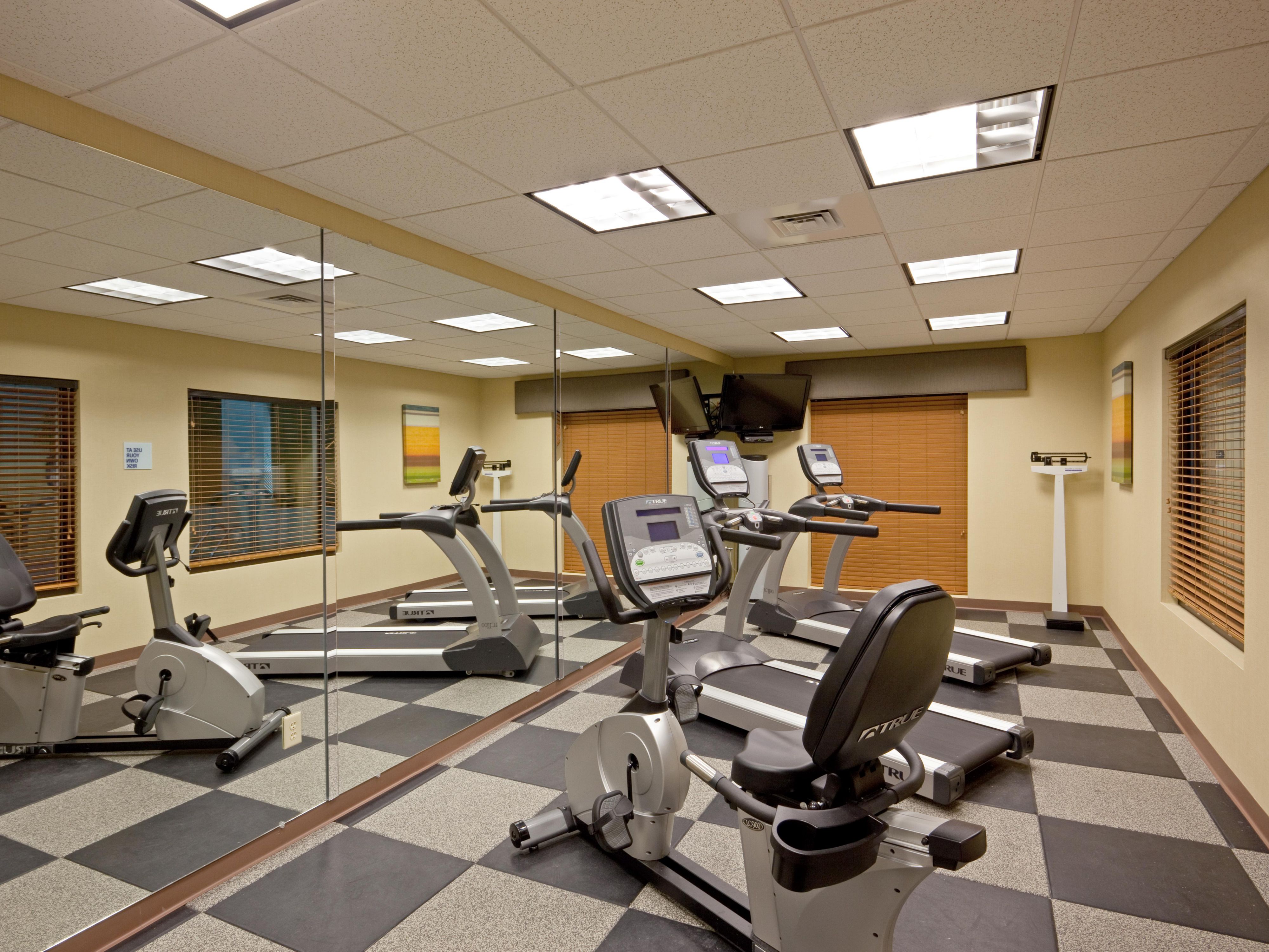 Holiday Inn Express & Suites Malone Amenities & Services