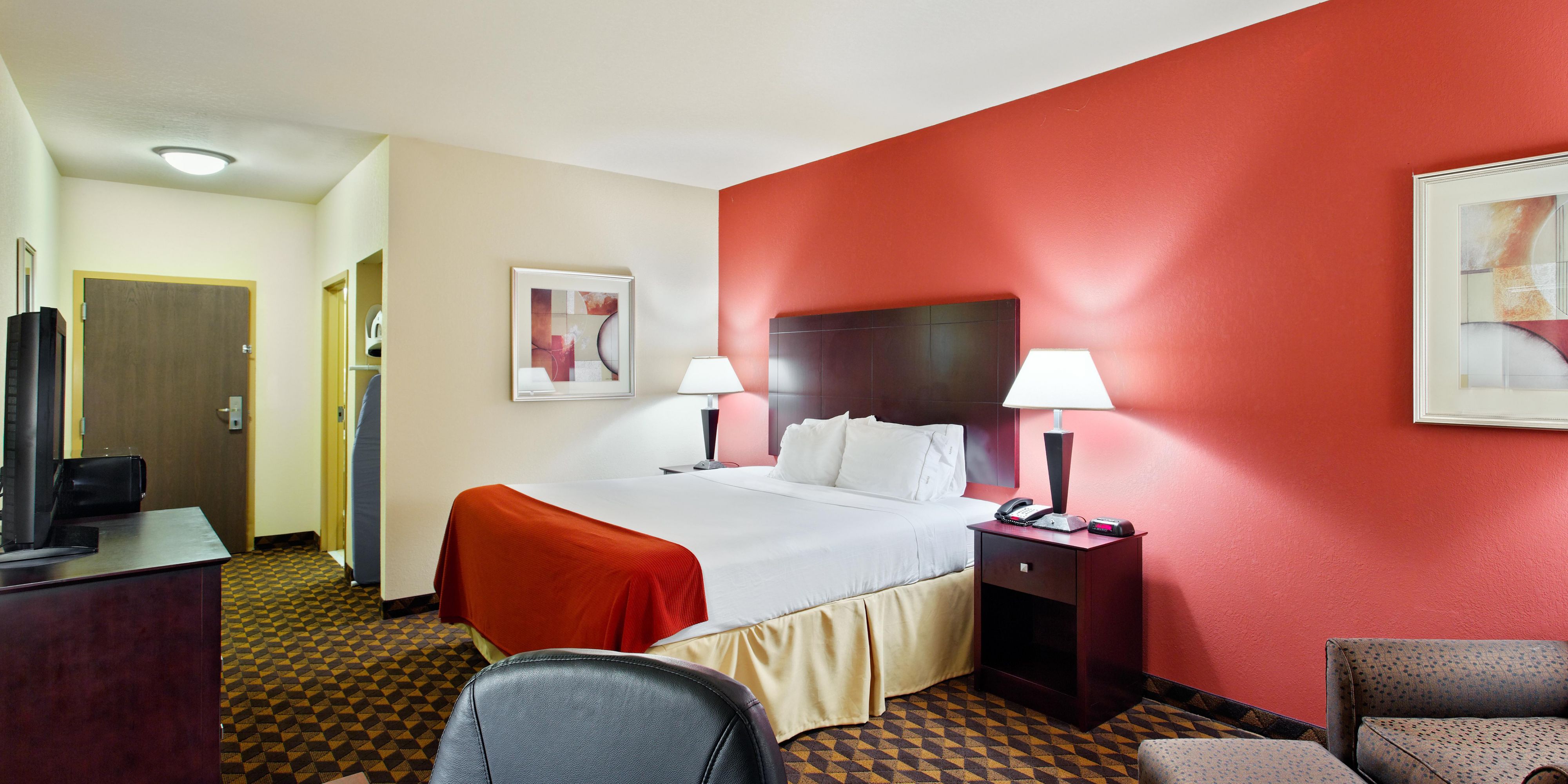 Holiday Inn Express Suites Malvern Hotel By Ihg