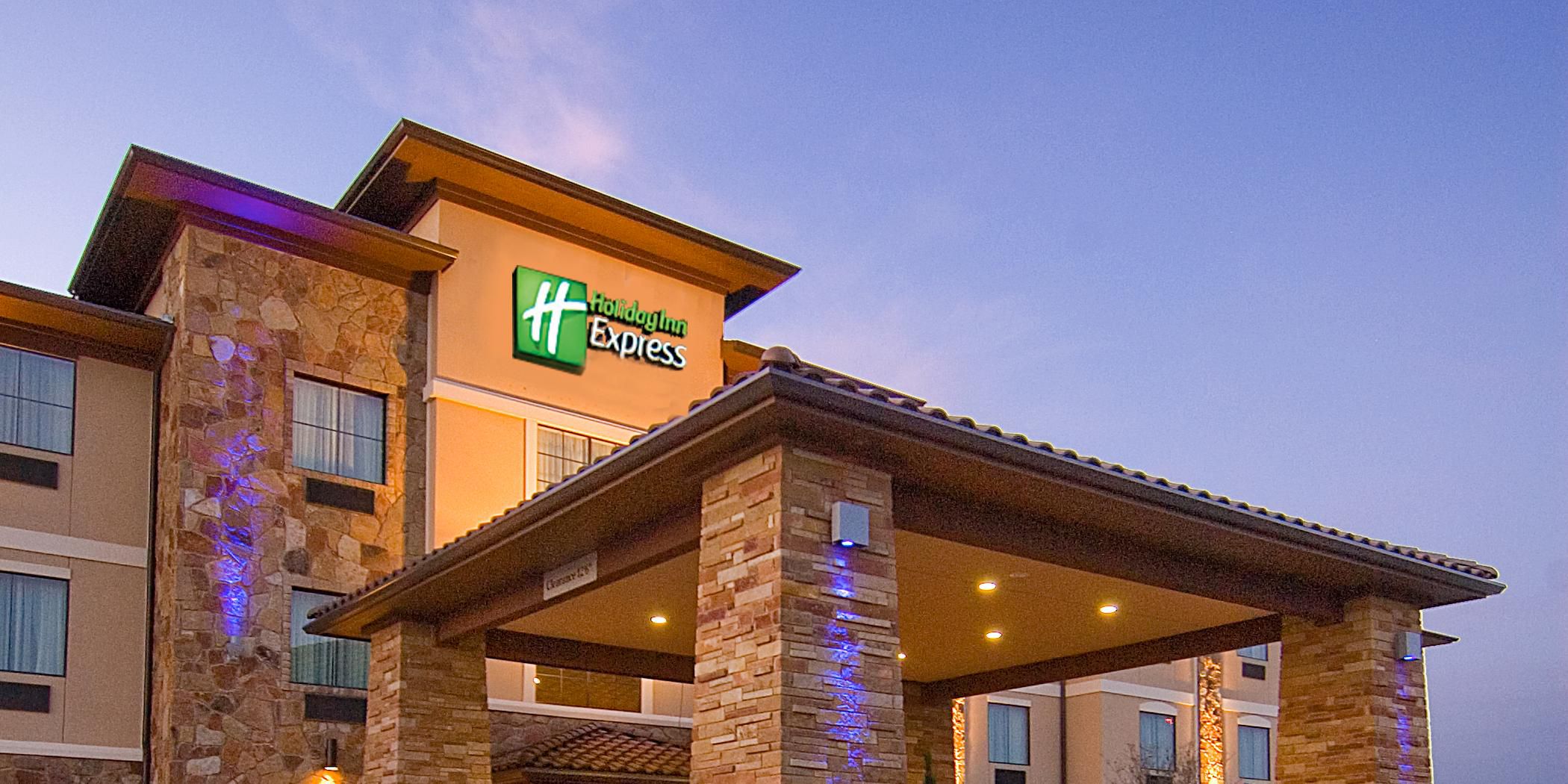 Holiday Inn Express & Suites Marble Falls