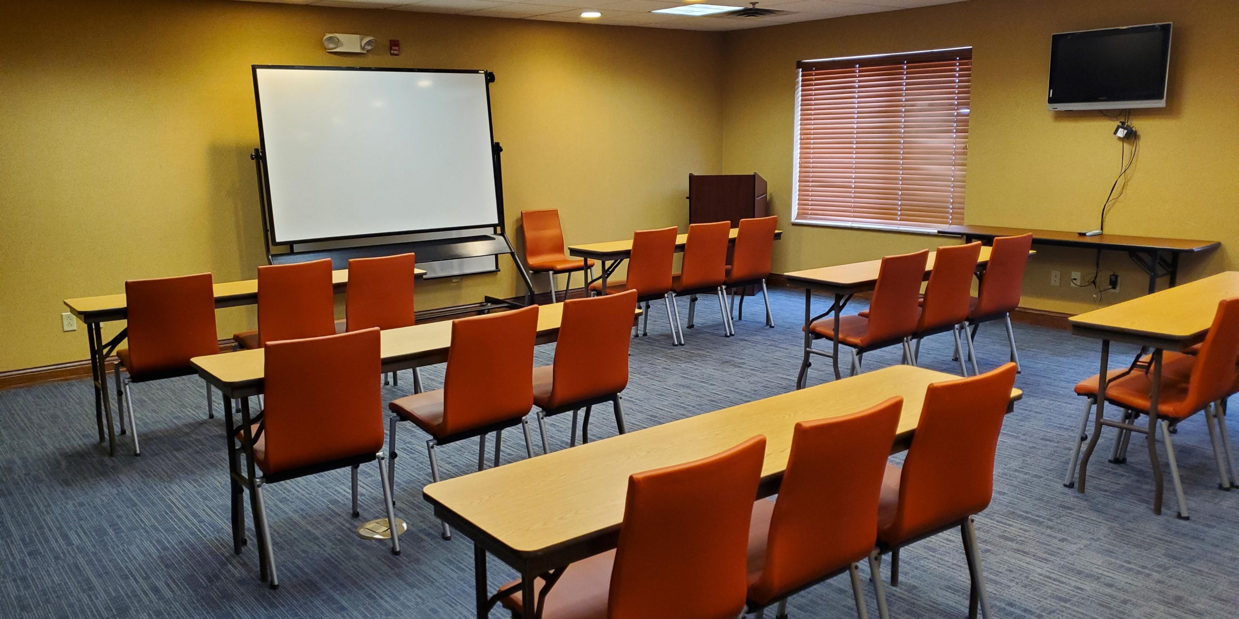 Host a formal business meeting or a unique special occasion in our versatile meeting space. Our hotel offers 625 sq. ft. of space, catering options, and event planning experts. Contact our Sales Office for your next event.