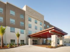 Holiday Inn Express & Suites McAllen - Medical Center Area