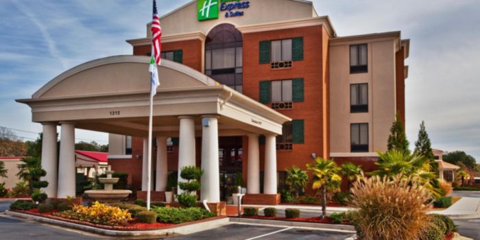Holiday Inn Express & Suites McDonough