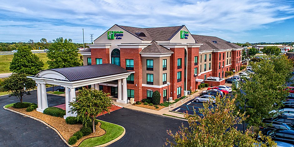 holiday inn express and suites memphis 5847393582
