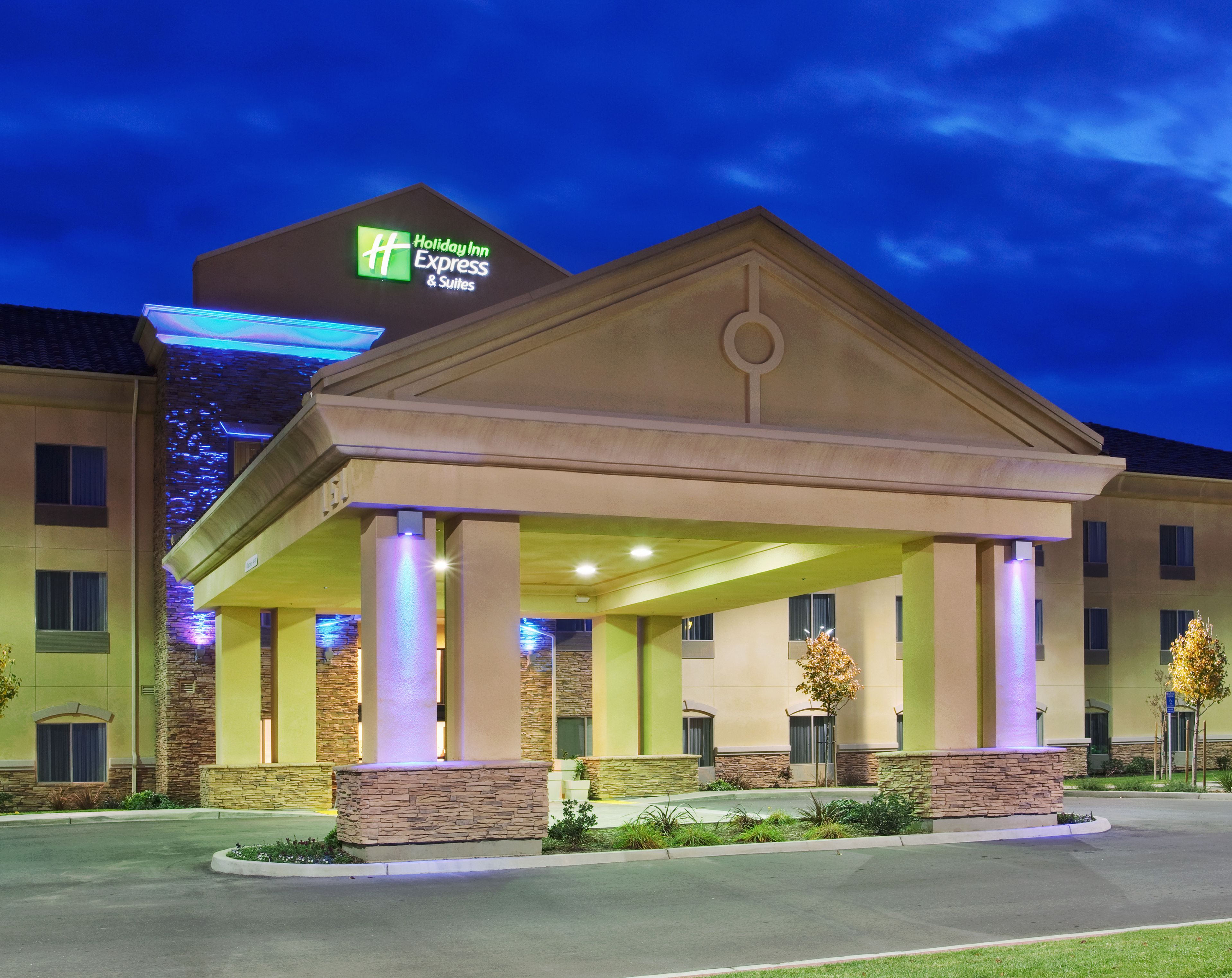 Holiday Inn Express & Suites Merced - Yosemite Natl Pk Area