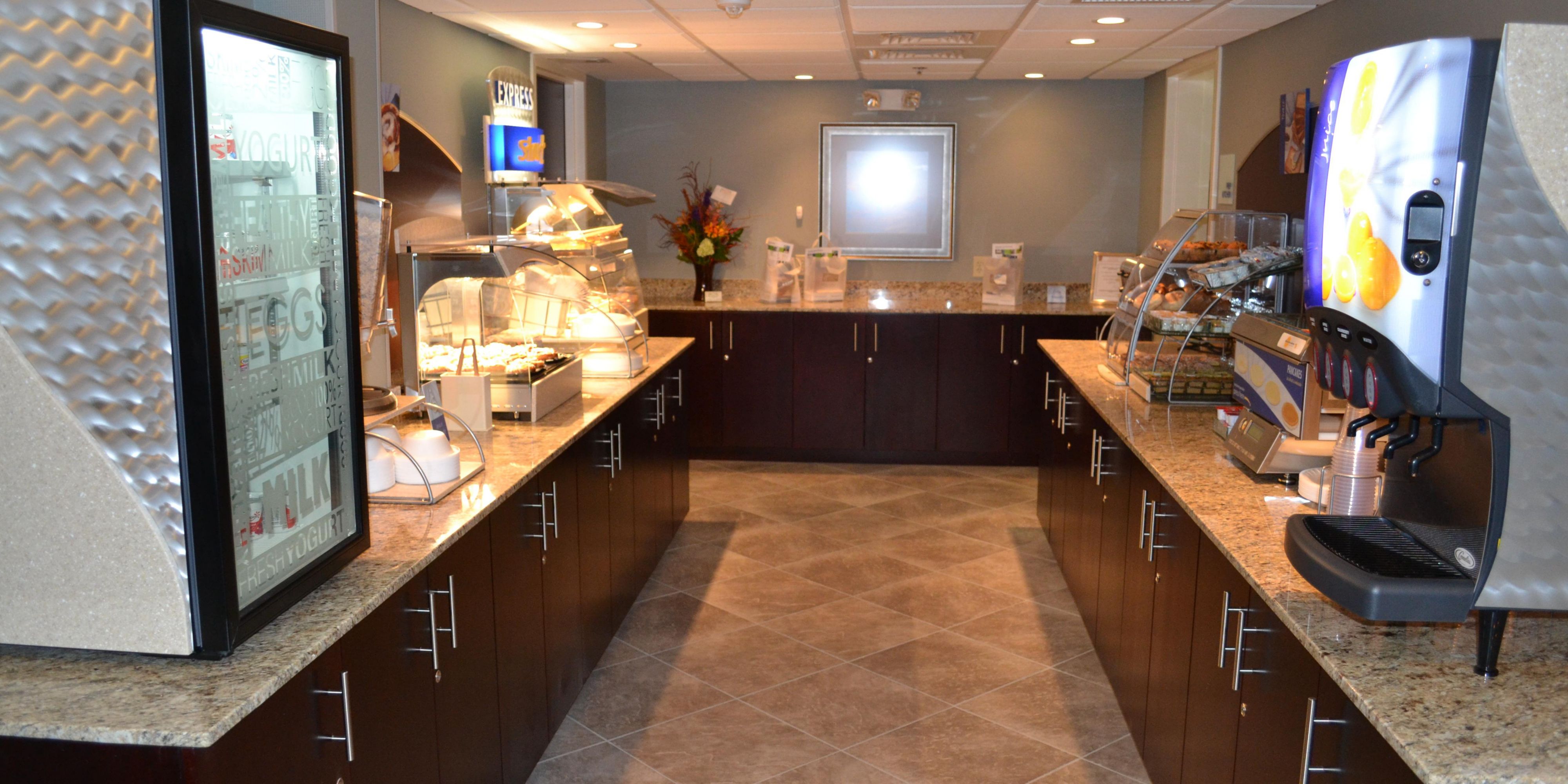 Wake up to our free Express Start Breakfast bar offering a full range of breakfast items including egg white omelets, bacon, sausage, Chobani Greek and Regular yogurt, muffins, English muffins, oatmeal, cereal, fresh fruit and a one-touch pancake machine.