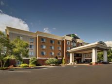 Holiday Inn Express & Suites Middleboro Raynham