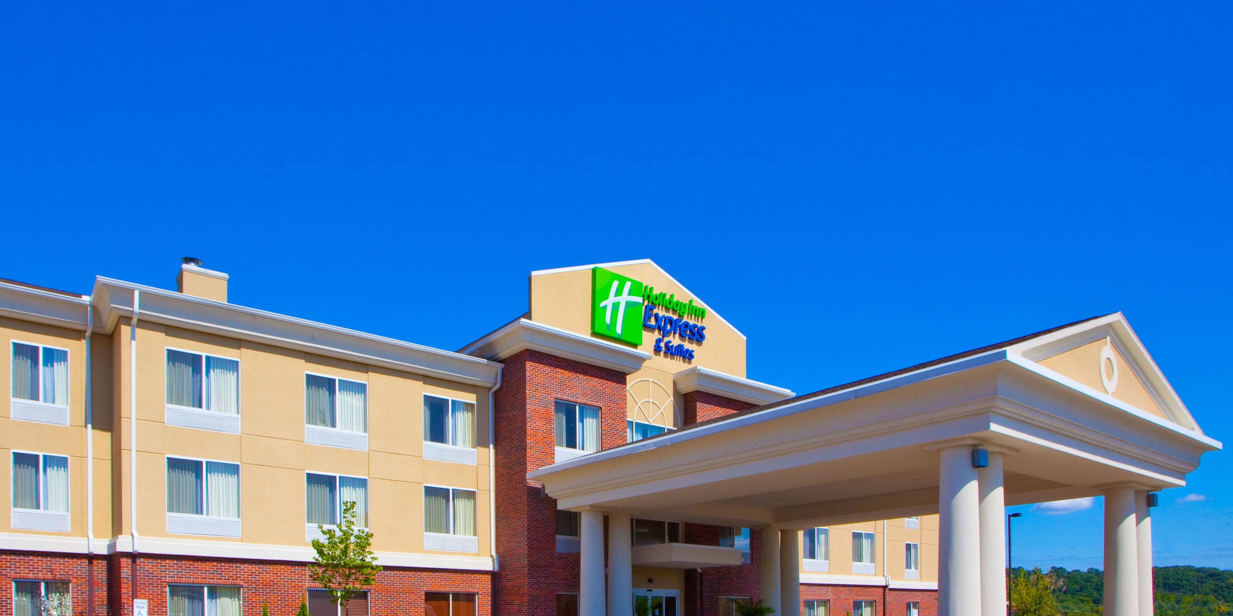 Holiday Inn Express & Suites Parkersburg - Mineral Wells