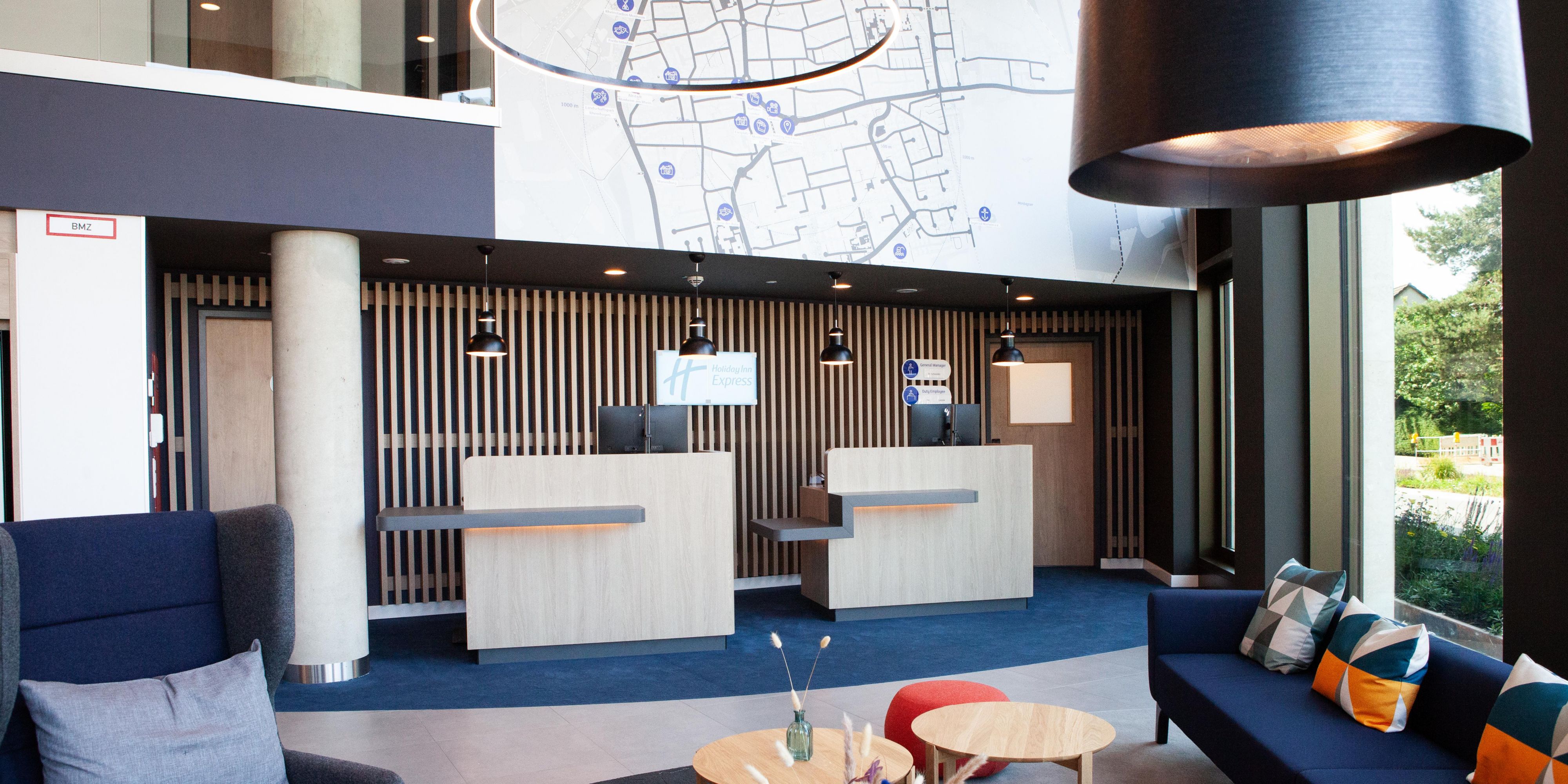 هوليداي إن إكسبريس آند الأجنحة مونهايم أم راين