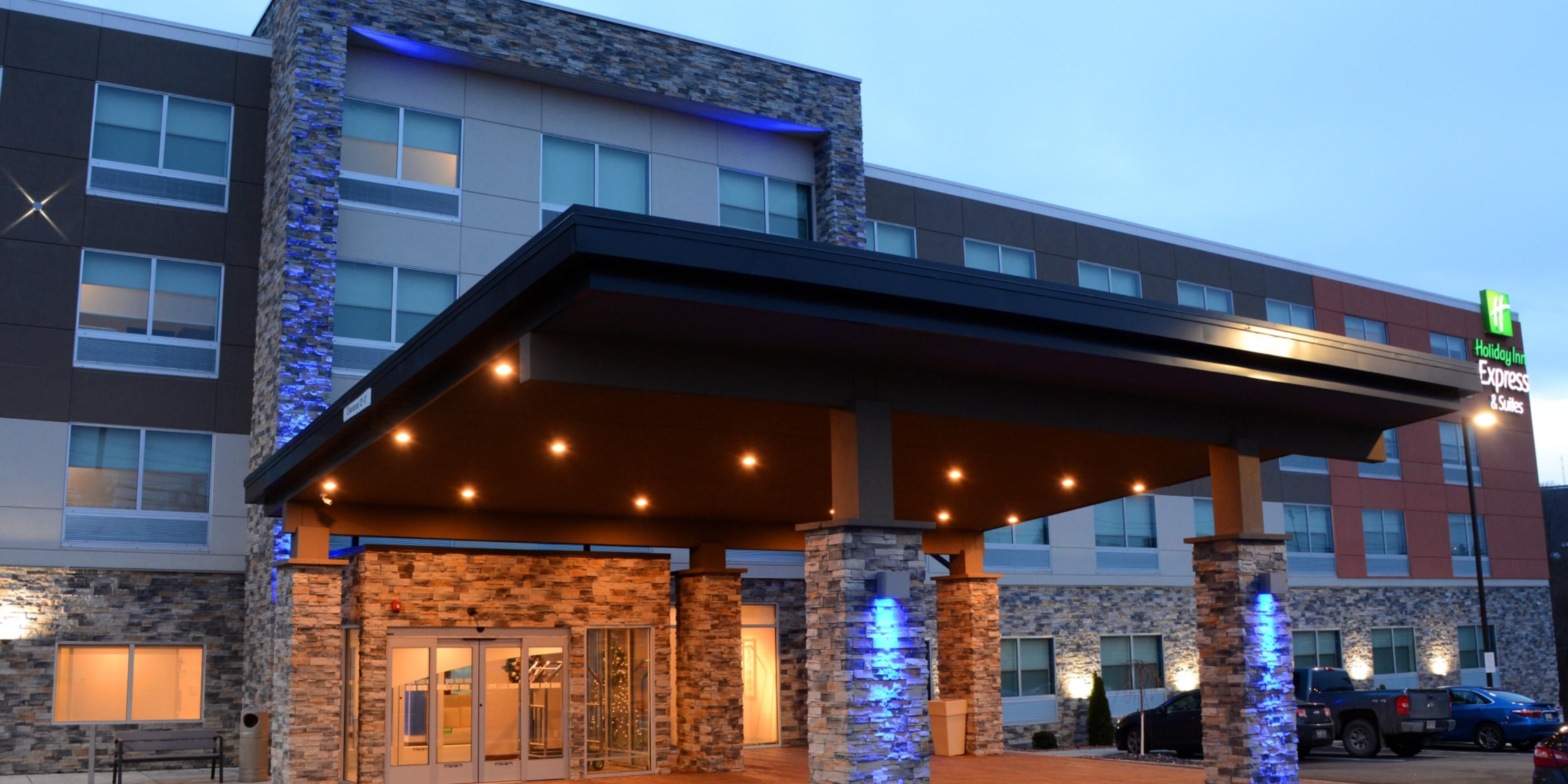 Holiday Inn Express & Suites Pittsburgh - Monroeville