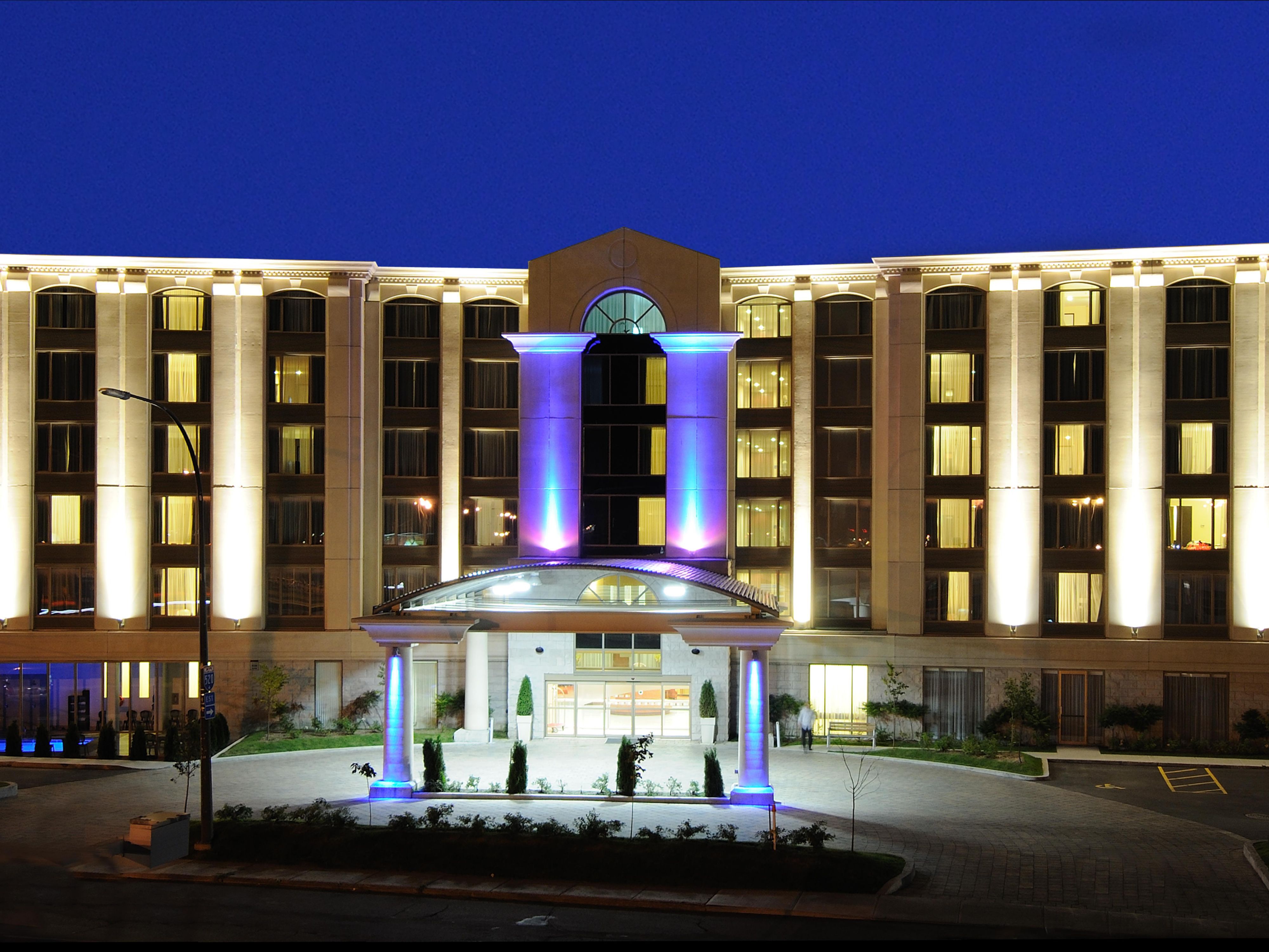Ofertas y paquetes del Holiday Inn Express & Suites Montreal Airport, en Montreal