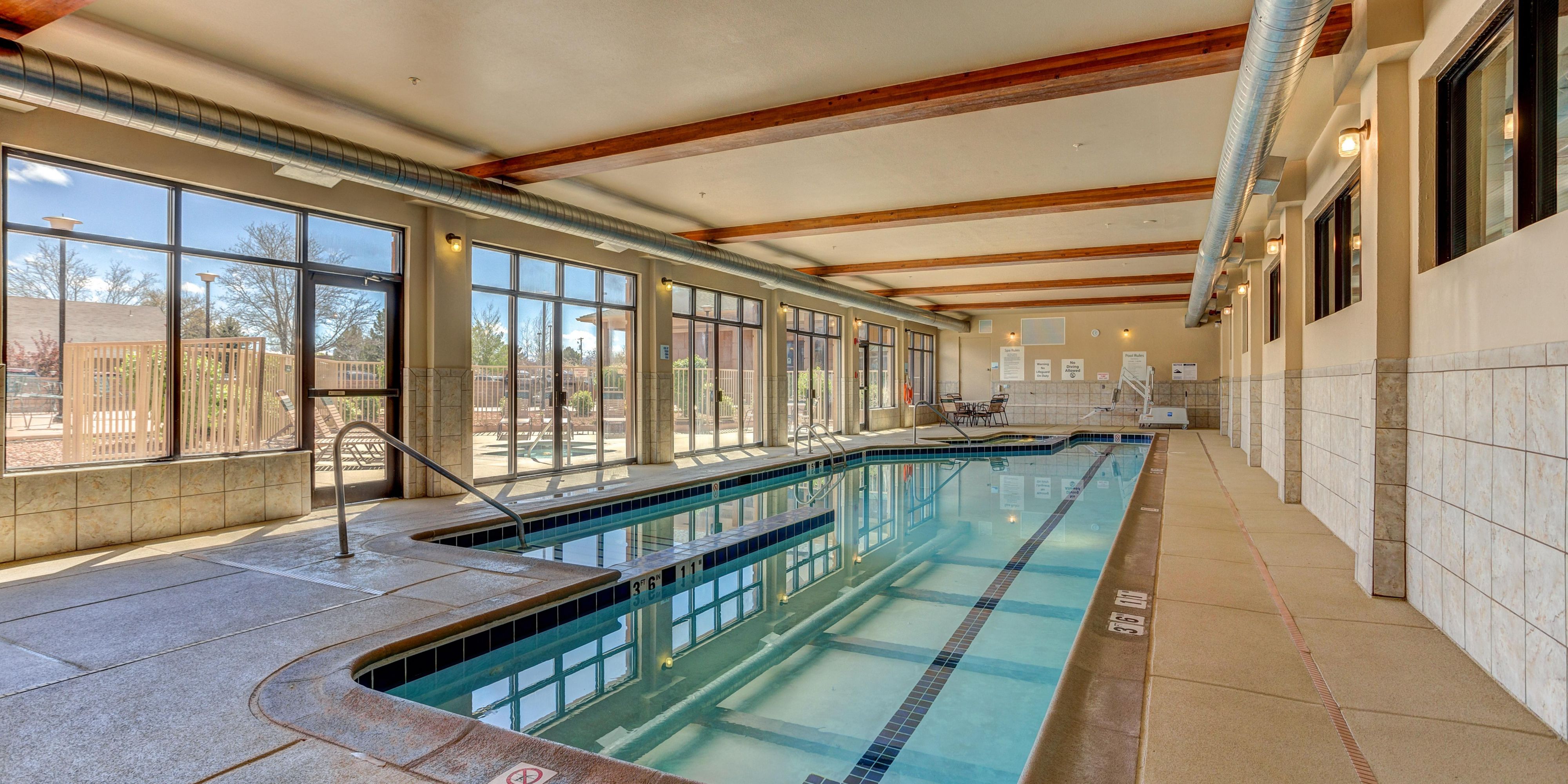 Take a dip in our indoor pool featuring a spacious 60 ft lap lane. Enjoy two revitalizing whirlpools, one nestled indoors and the other allowing you to take in the fresh air of the great outdoors. 
