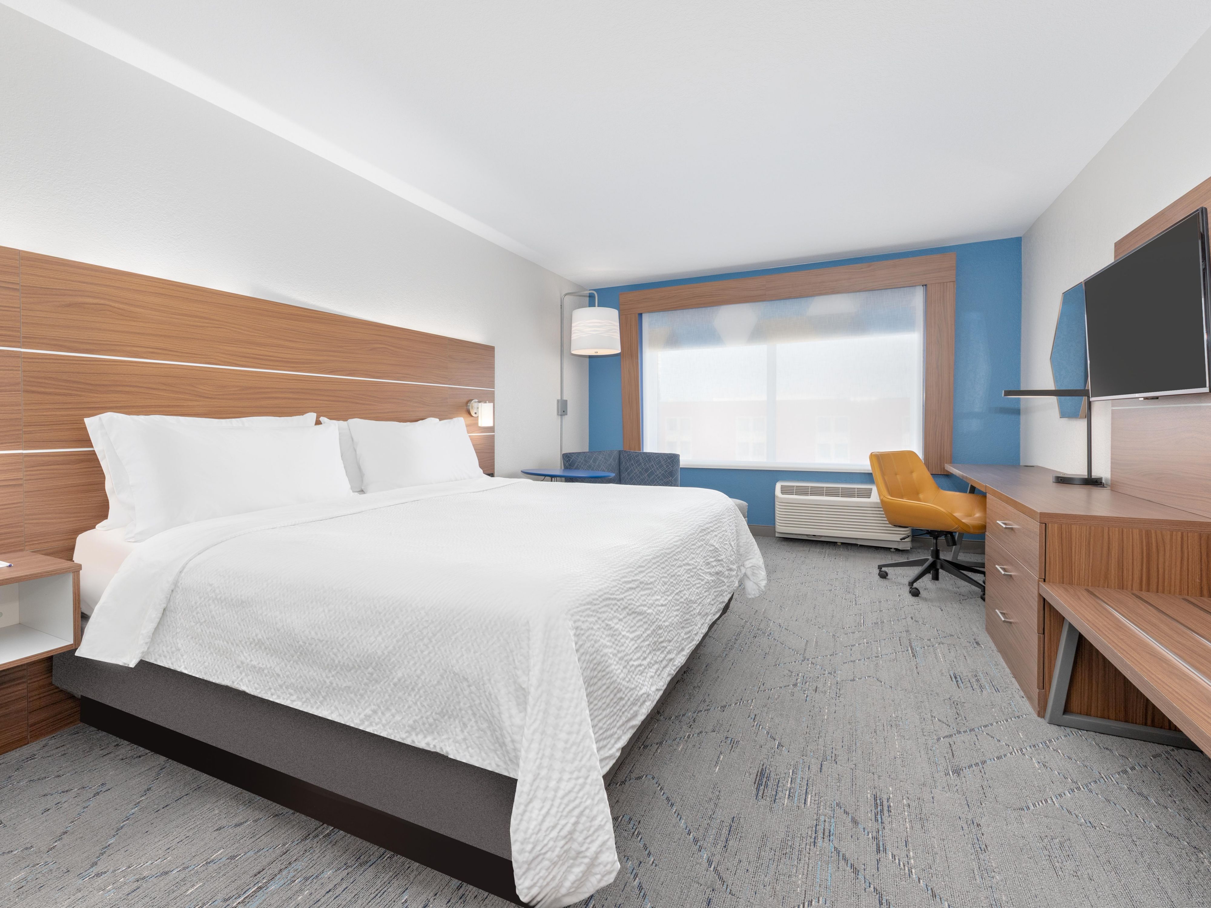 Moore, OK Hotel| Holiday Inn Express & Suites Moore