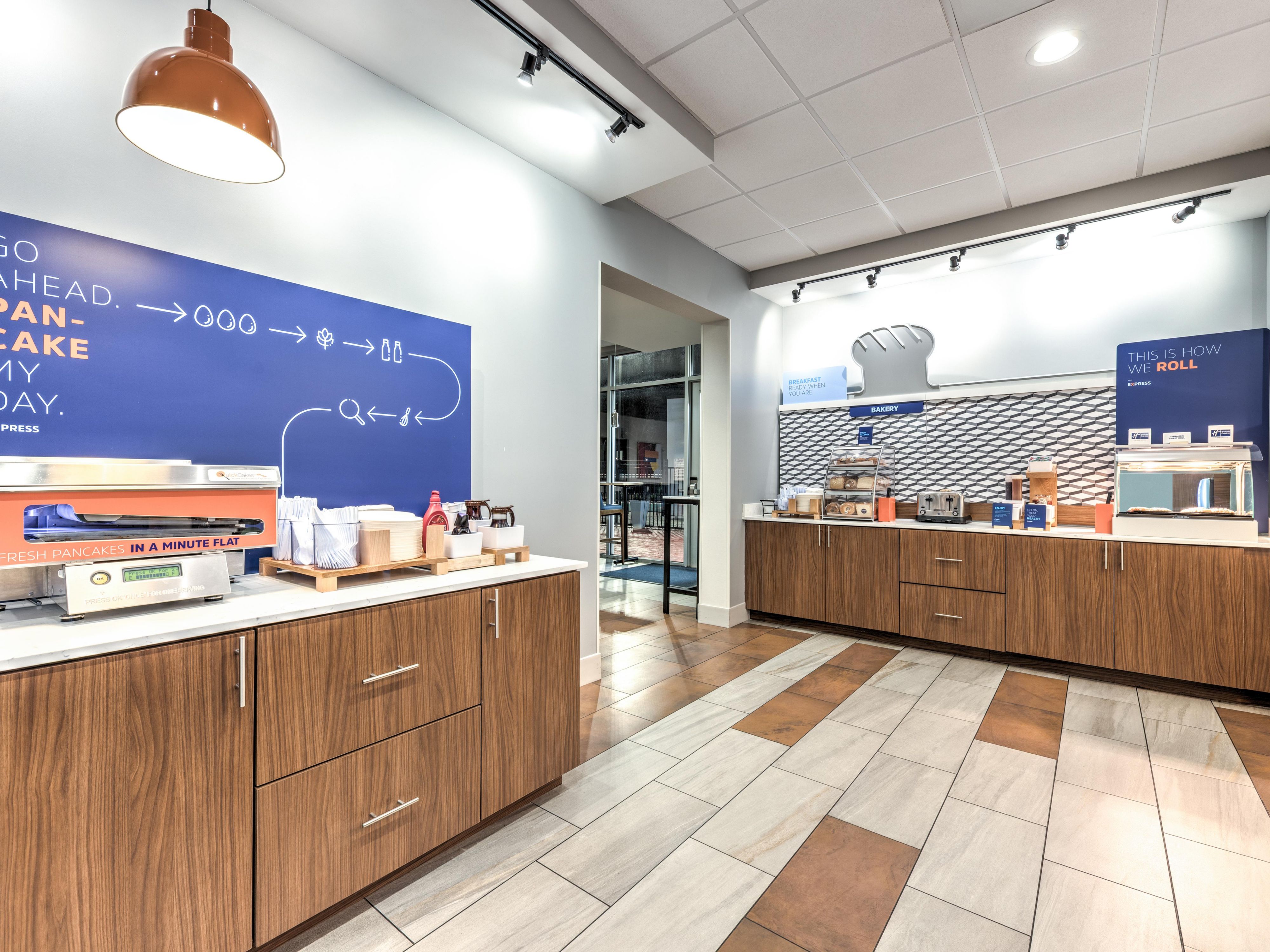 Moore, OK Hotel| Holiday Inn Express & Suites Moore