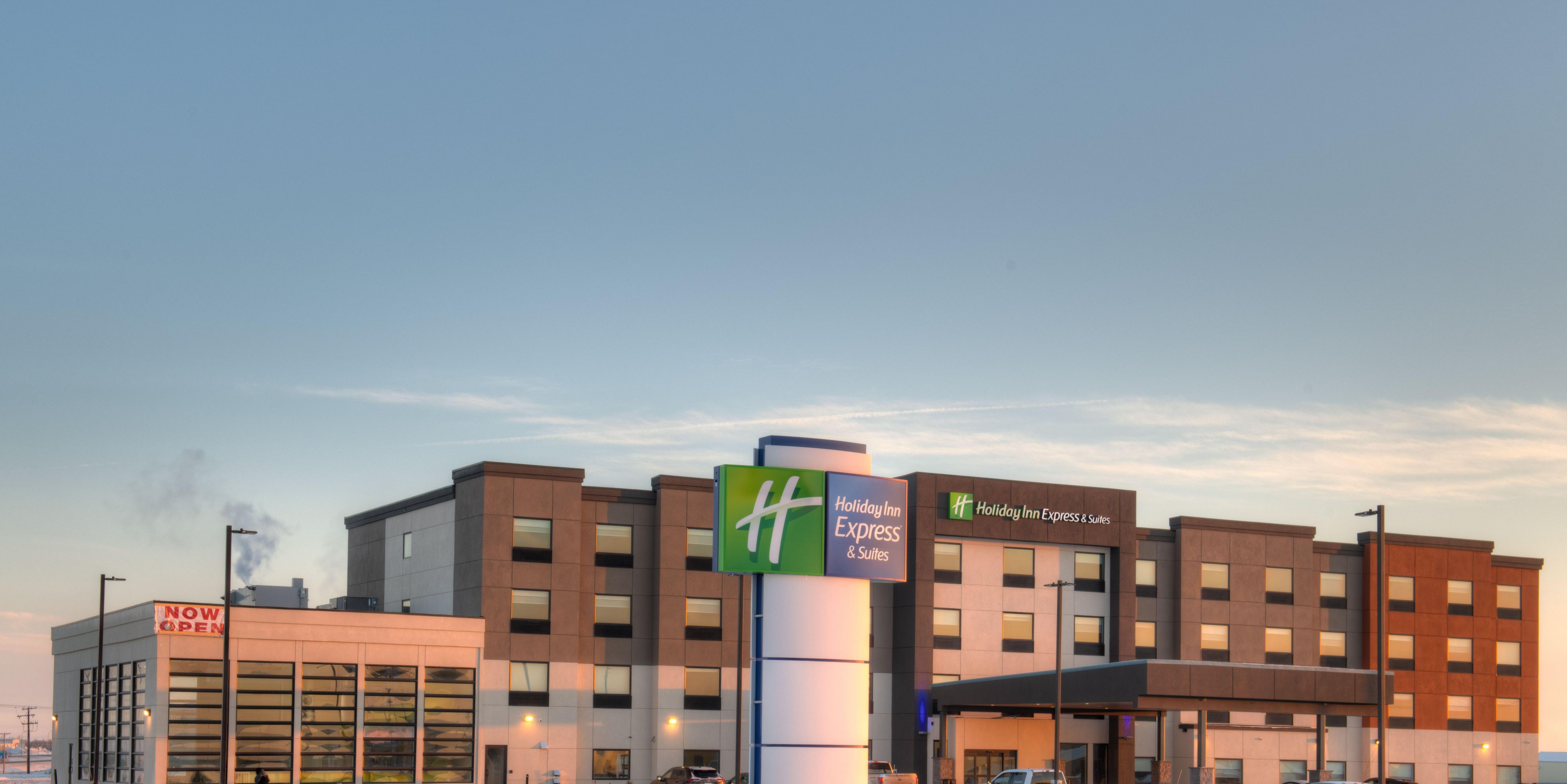 Holiday Inn Express & Suites Moose Jaw