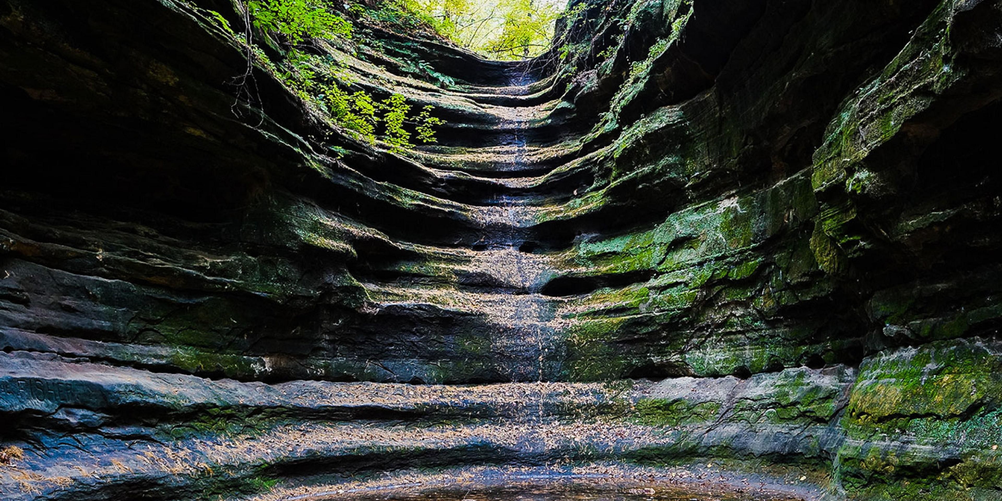 A short drive from the hotel you will find one of the most beautiful places in Illinois, Starved Rock State Park. Amazing waterfalls are active in the spring and after heavy rains. There are 13 miles of trails to explore and the Illinois River offers fishing (ice fishing, too), boating, extraordinary views and great places to relax. 

