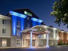 Holiday Inn Express & Suites Philadelphia - Mt. Laurel