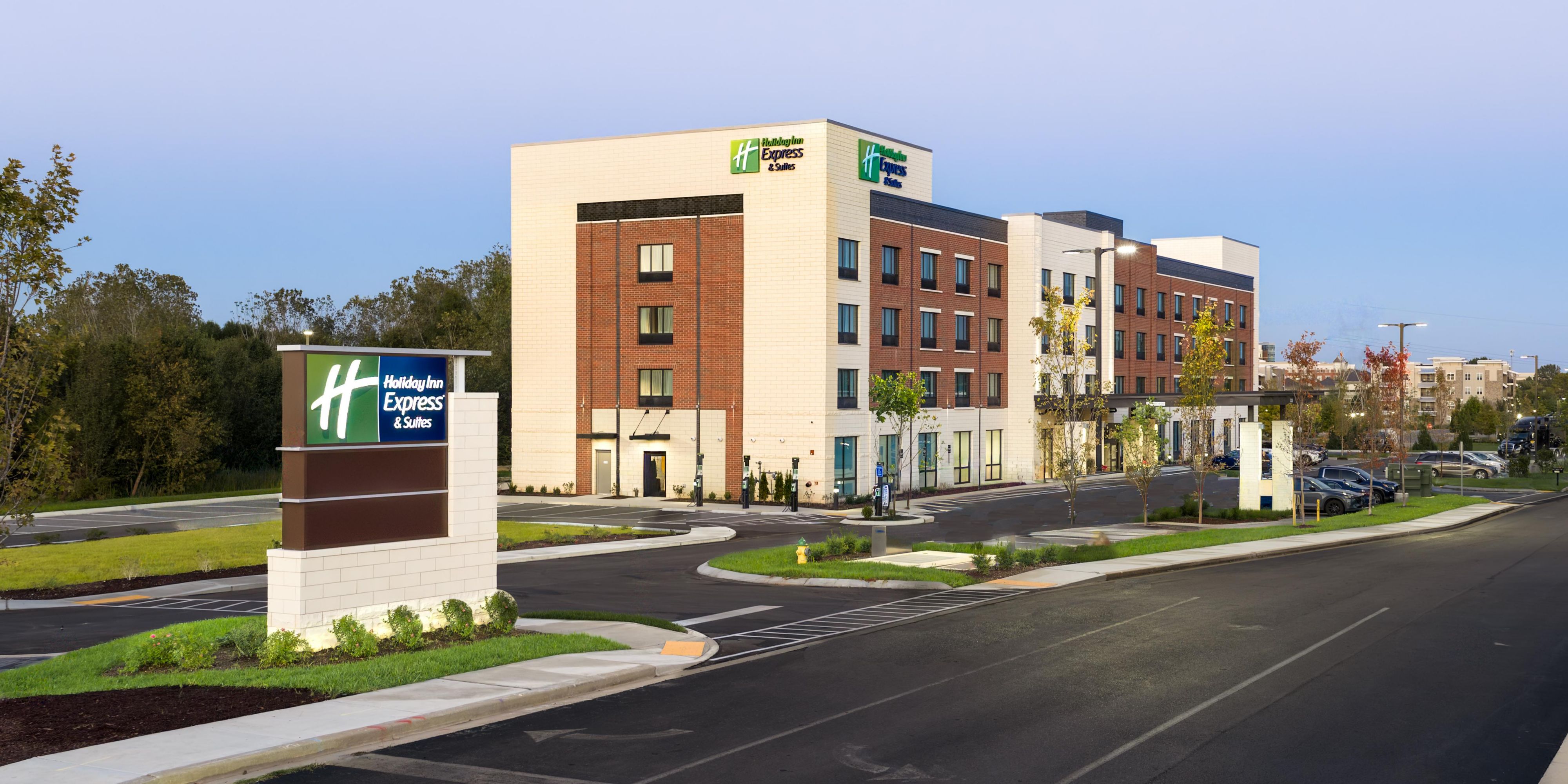 默弗里斯伯勒西智選假日套房酒店